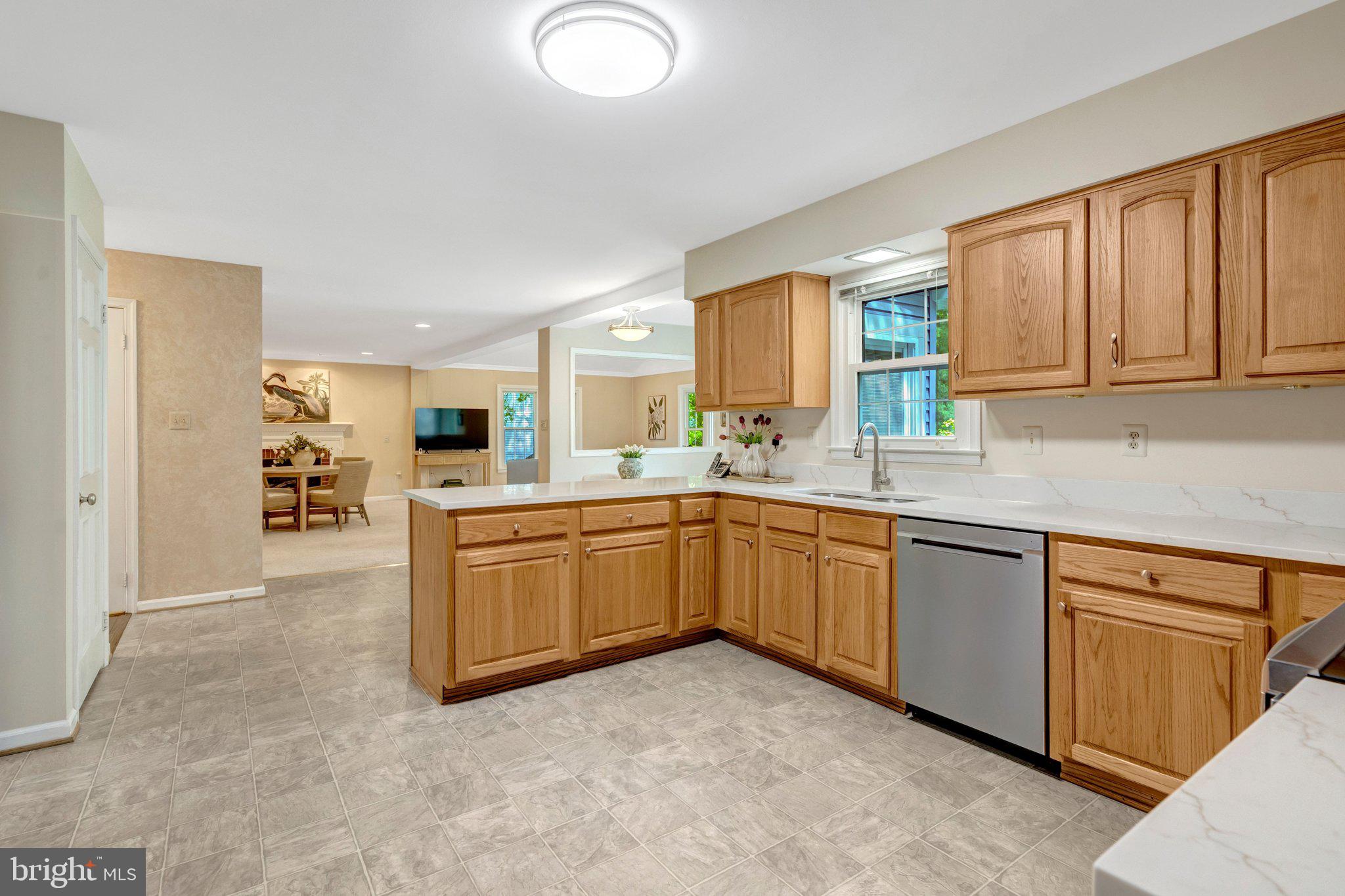 BURKE CENTRE - Residential