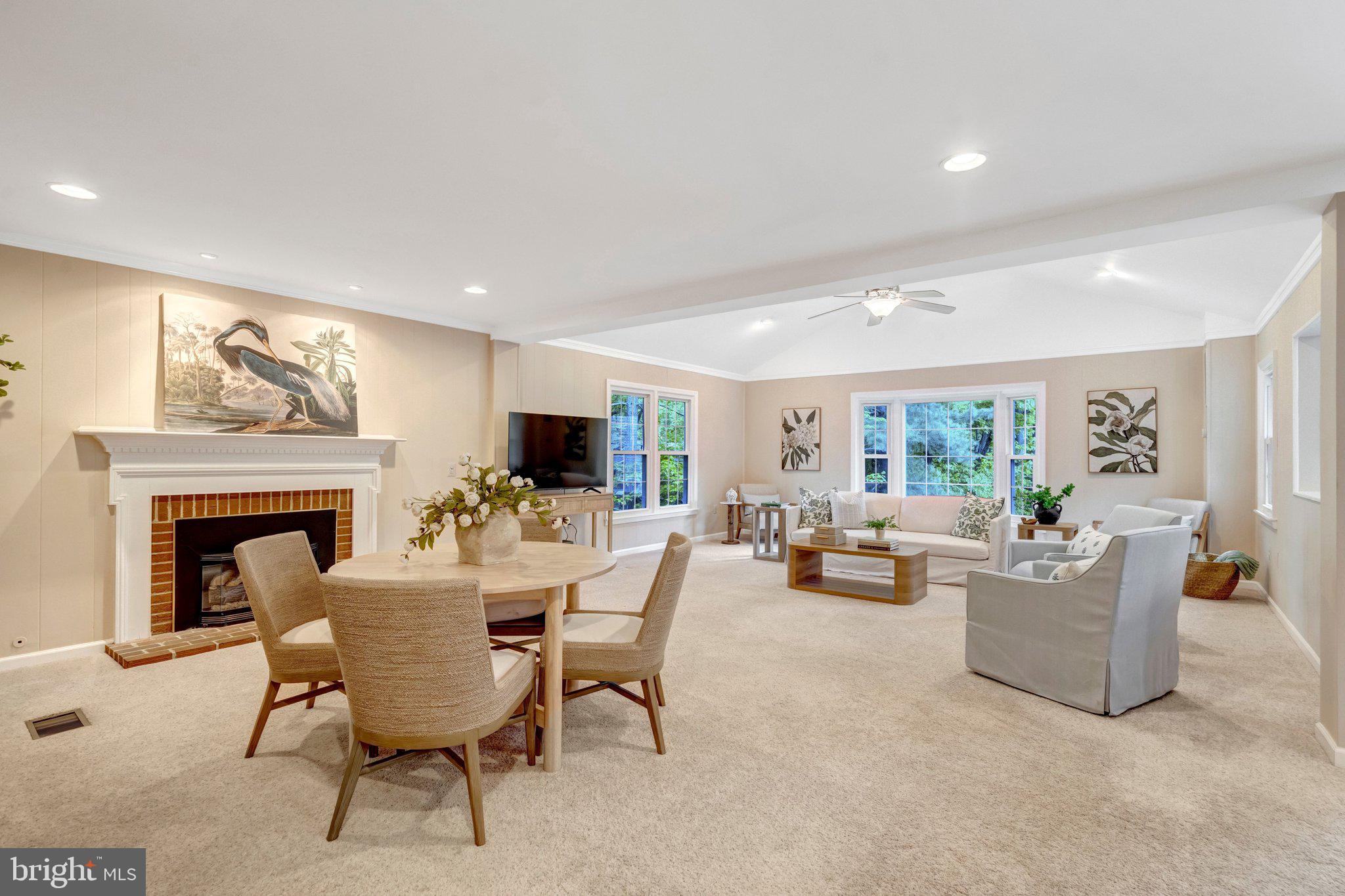 BURKE CENTRE - Residential