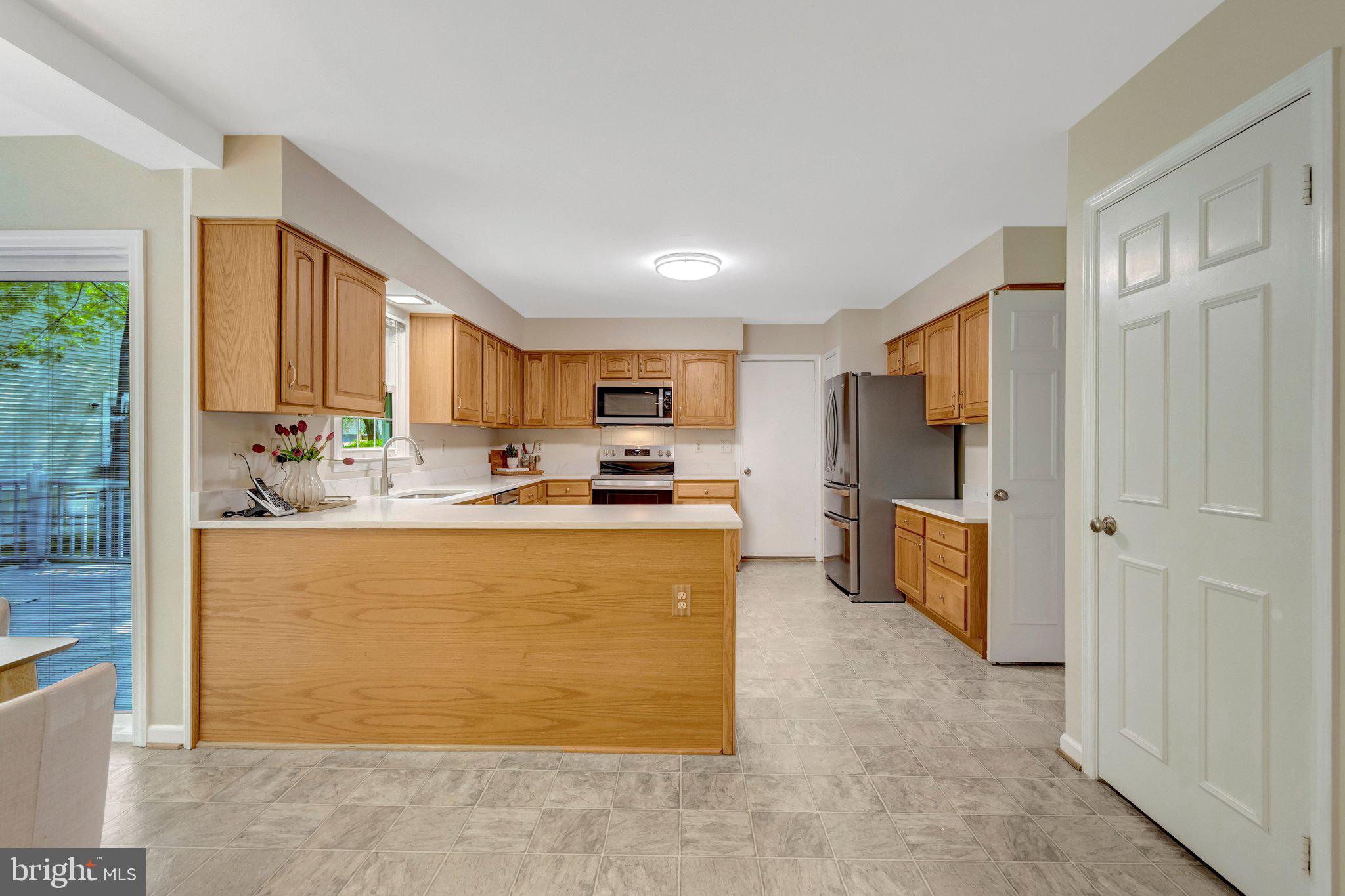 BURKE CENTRE - Residential