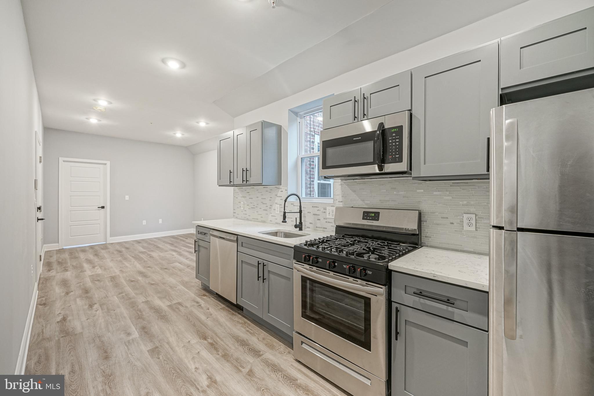 KINGSESSING - Residential Income