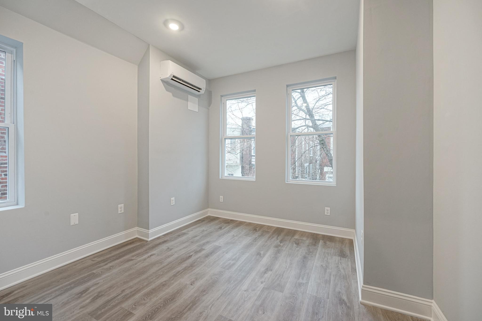 KINGSESSING - Residential Income