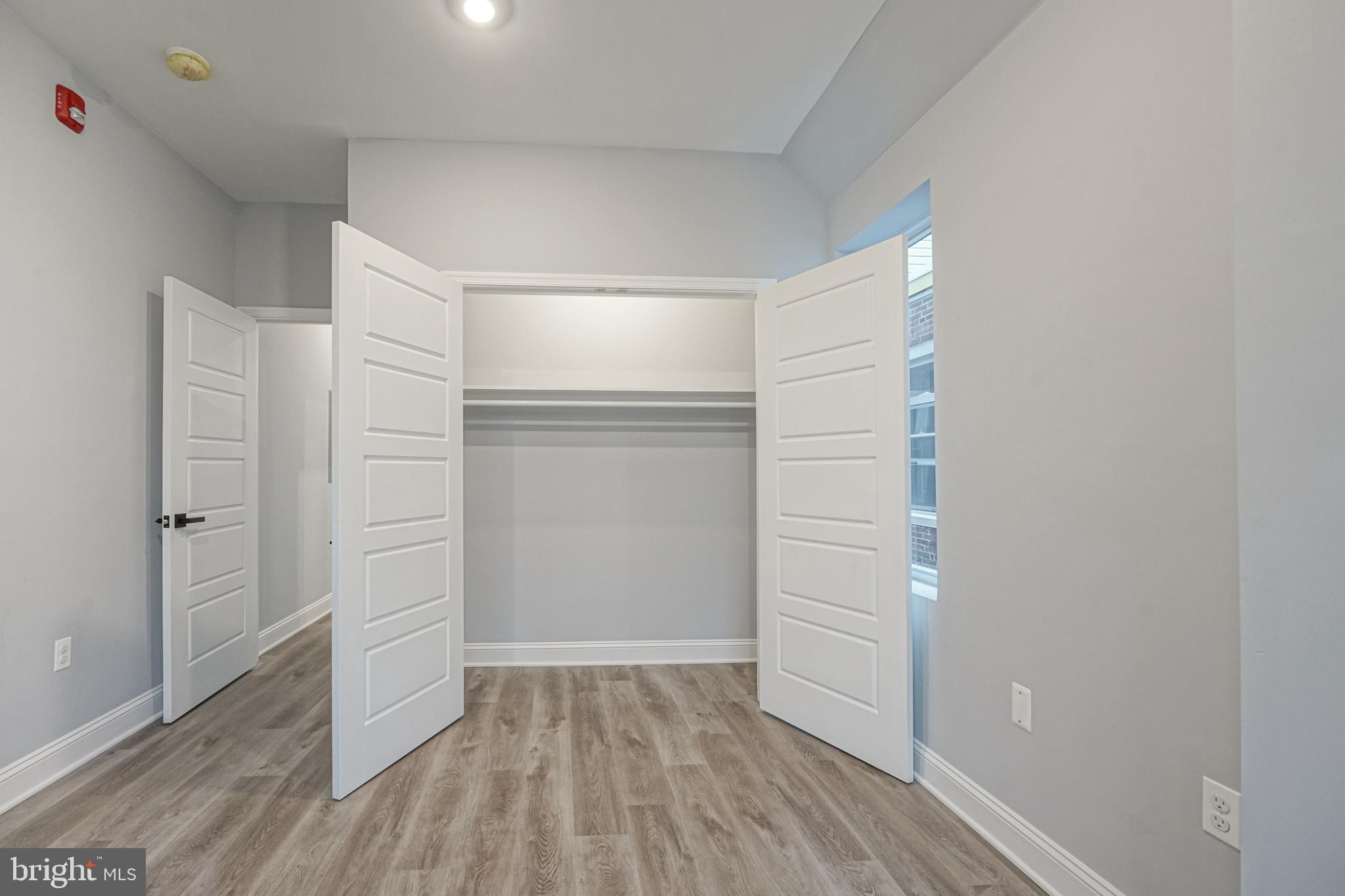 KINGSESSING - Residential Income