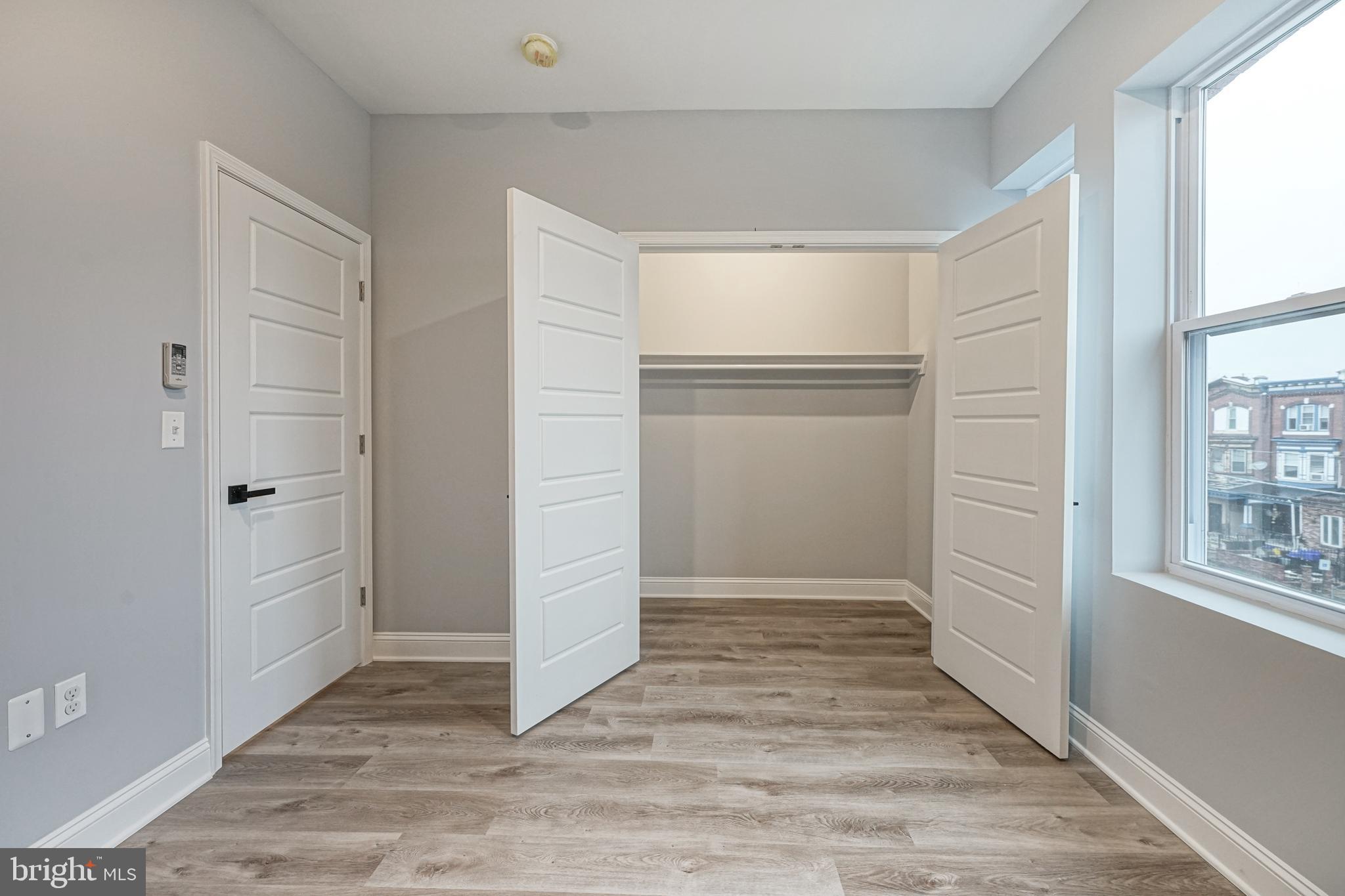 KINGSESSING - Residential Income