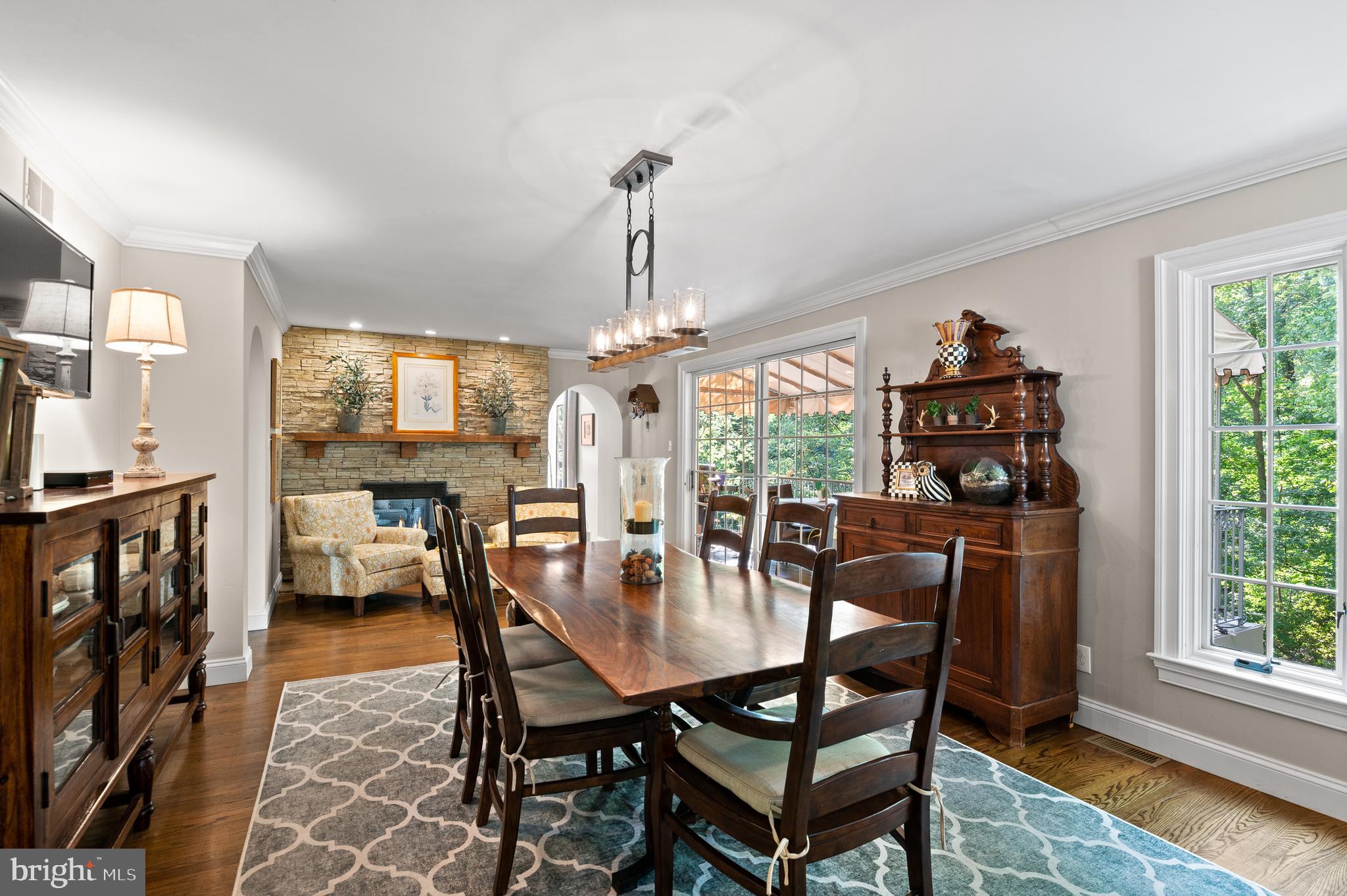 GLADWYNE - Residential