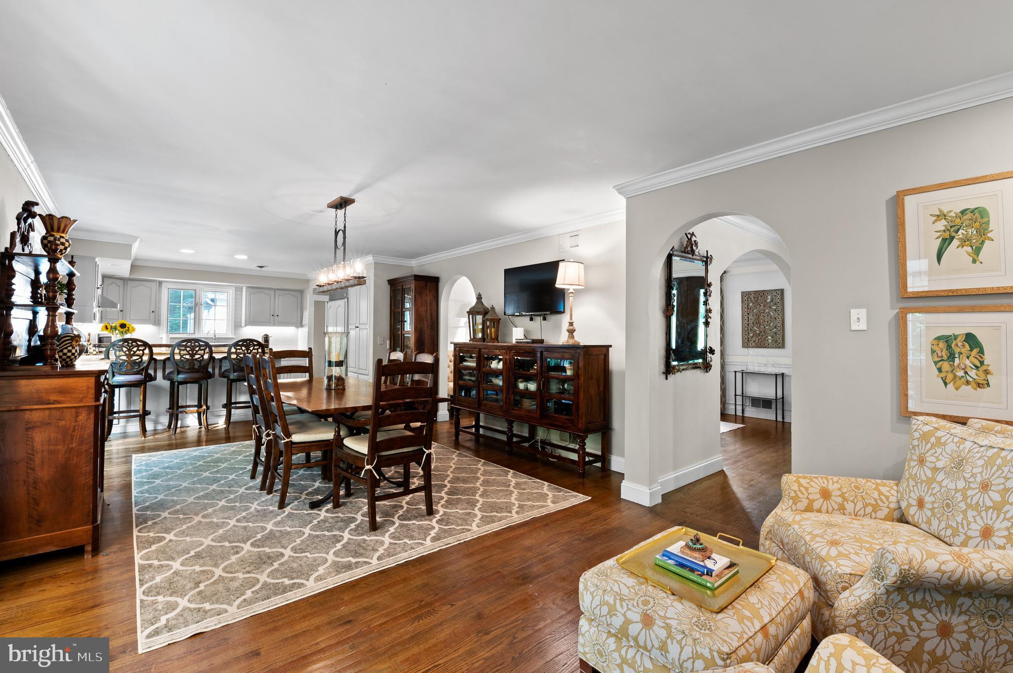 GLADWYNE - Residential