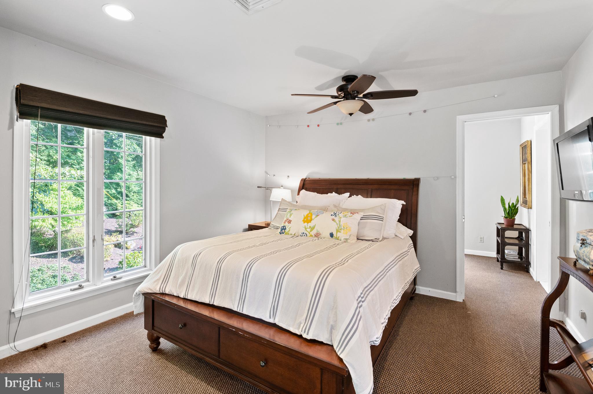 GLADWYNE - Residential