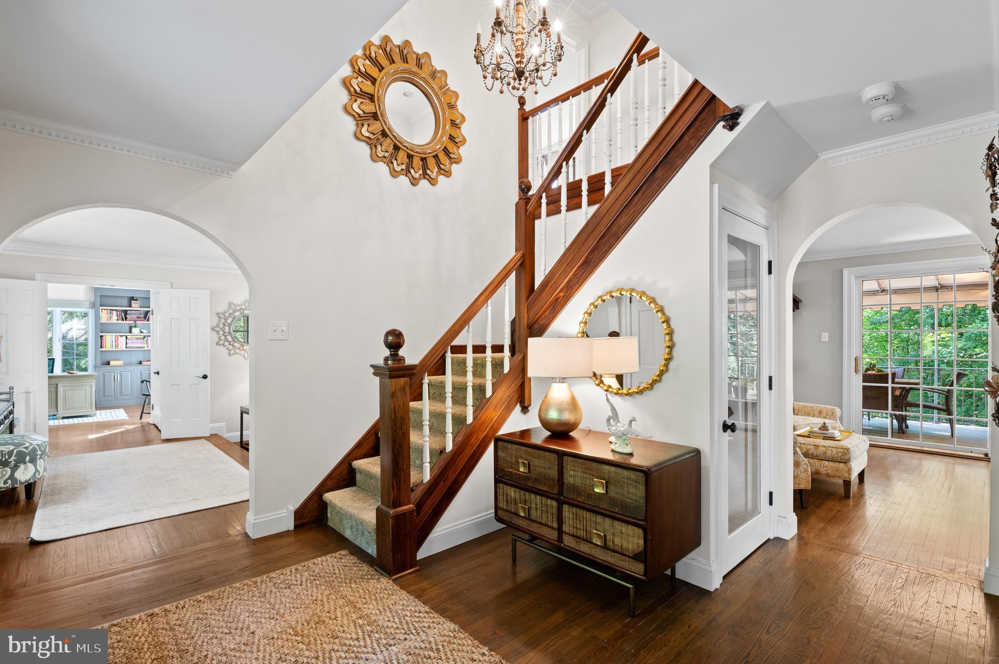 GLADWYNE - Residential