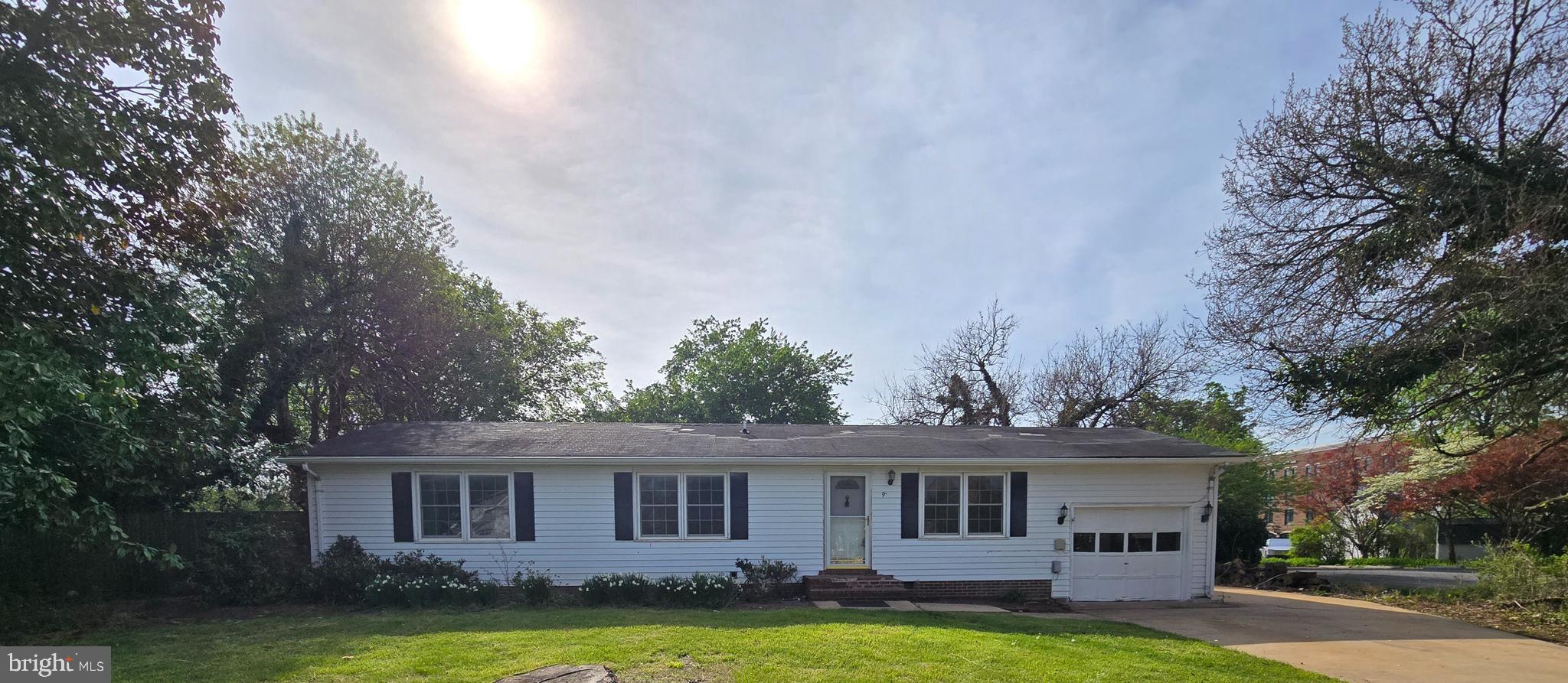 6691 FAYETTE STREET