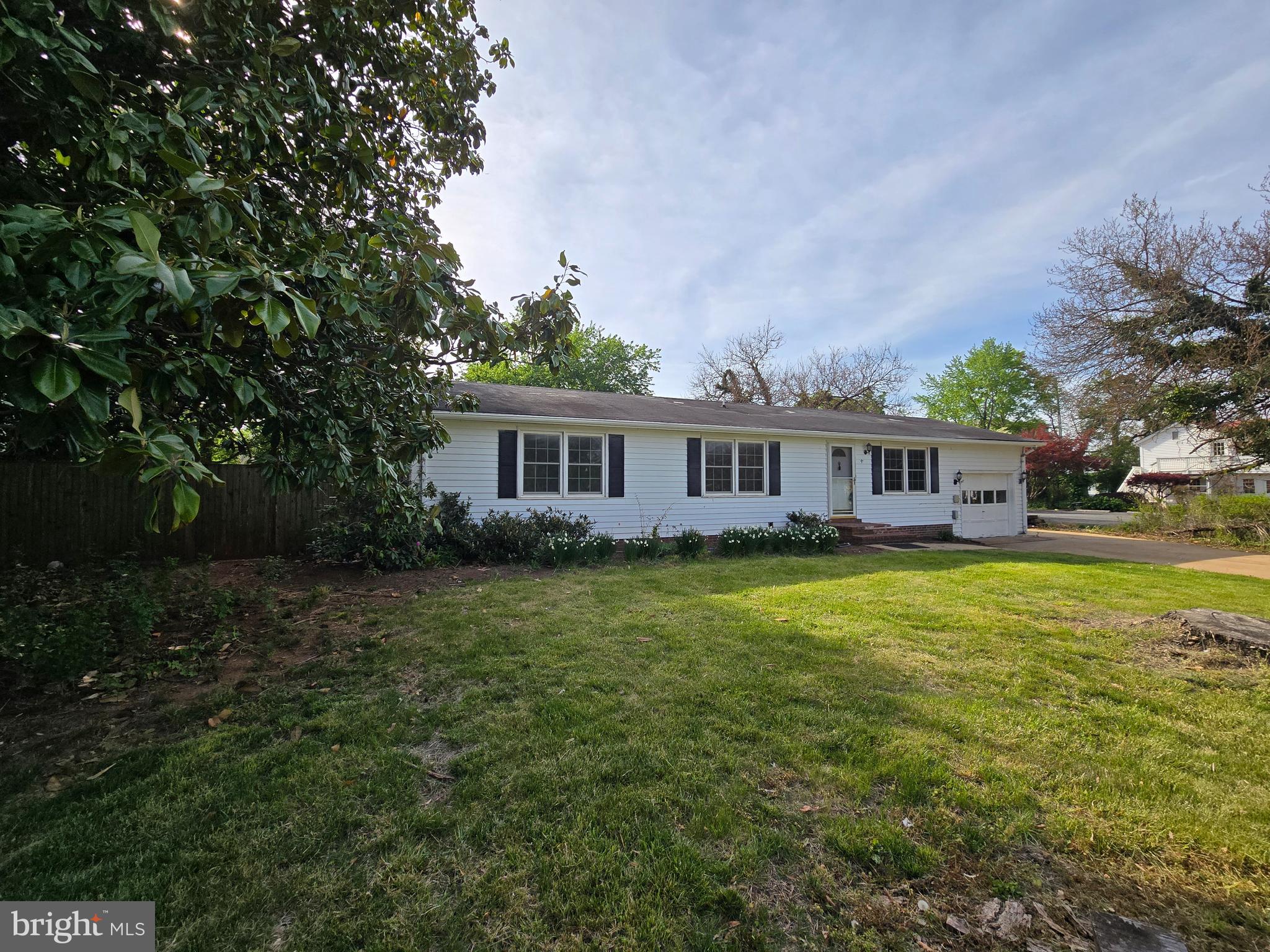 6691 FAYETTE STREET