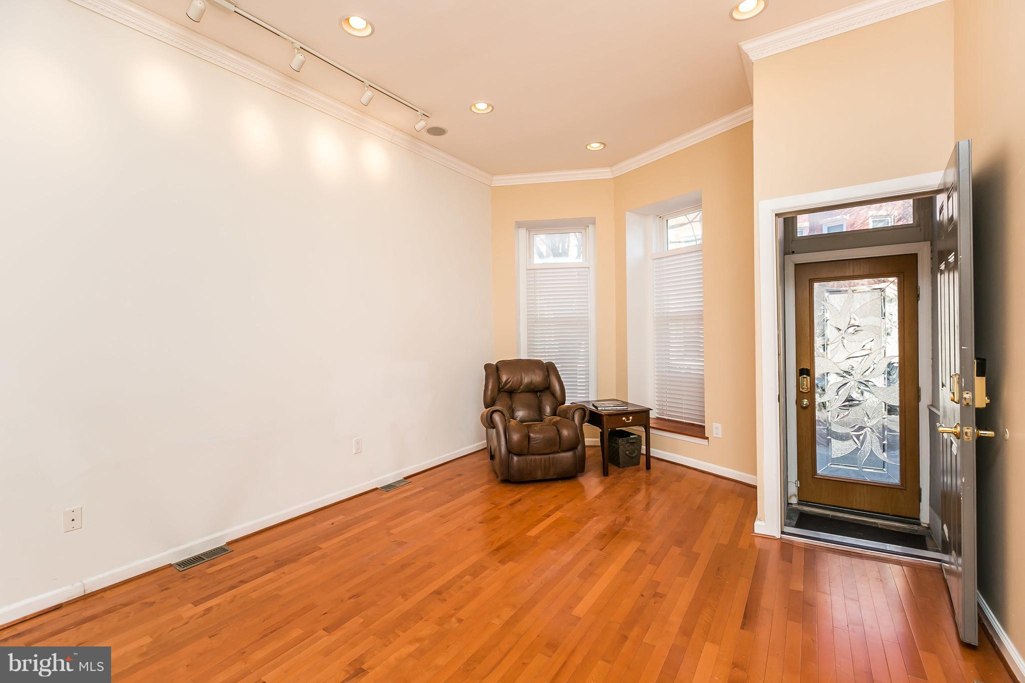 RESERVOIR HILL HISTORIC DISTRICT - Residential