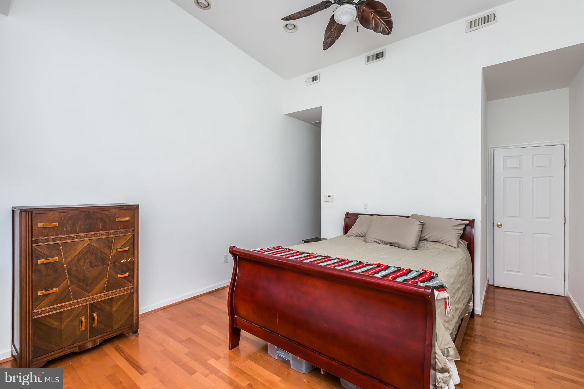 RESERVOIR HILL HISTORIC DISTRICT - Residential