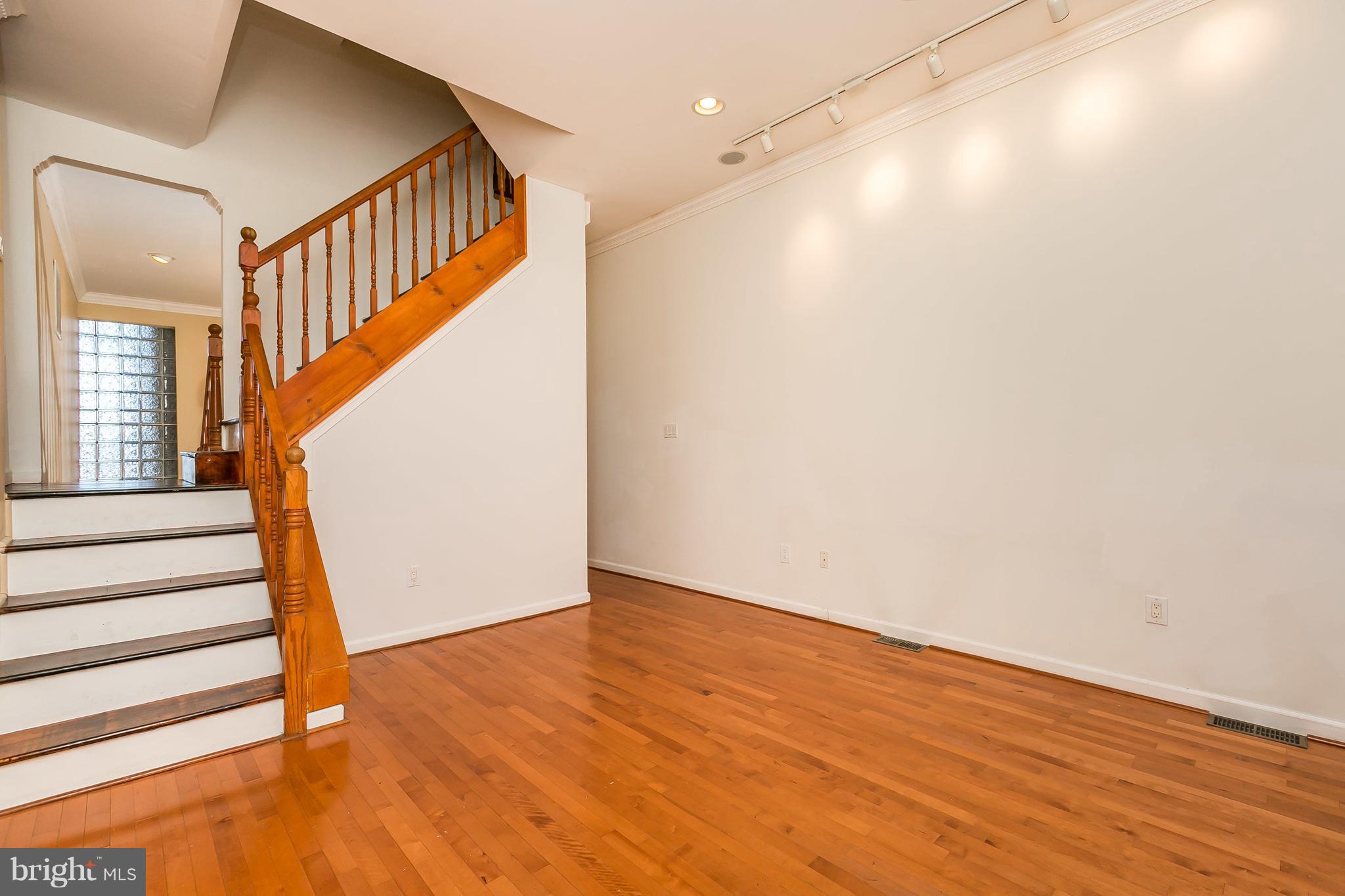 RESERVOIR HILL HISTORIC DISTRICT - Residential