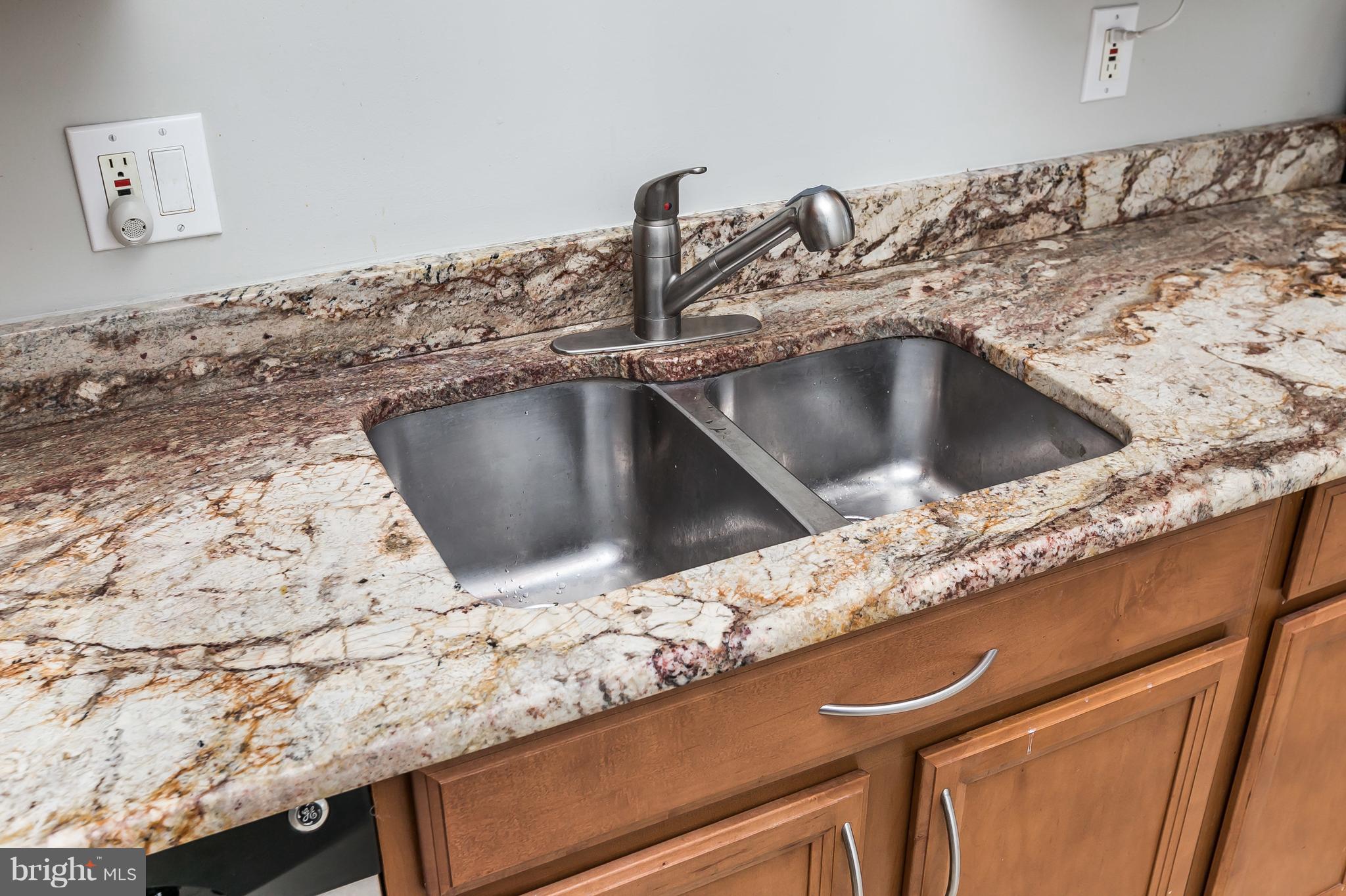 RESERVOIR HILL HISTORIC DISTRICT - Residential