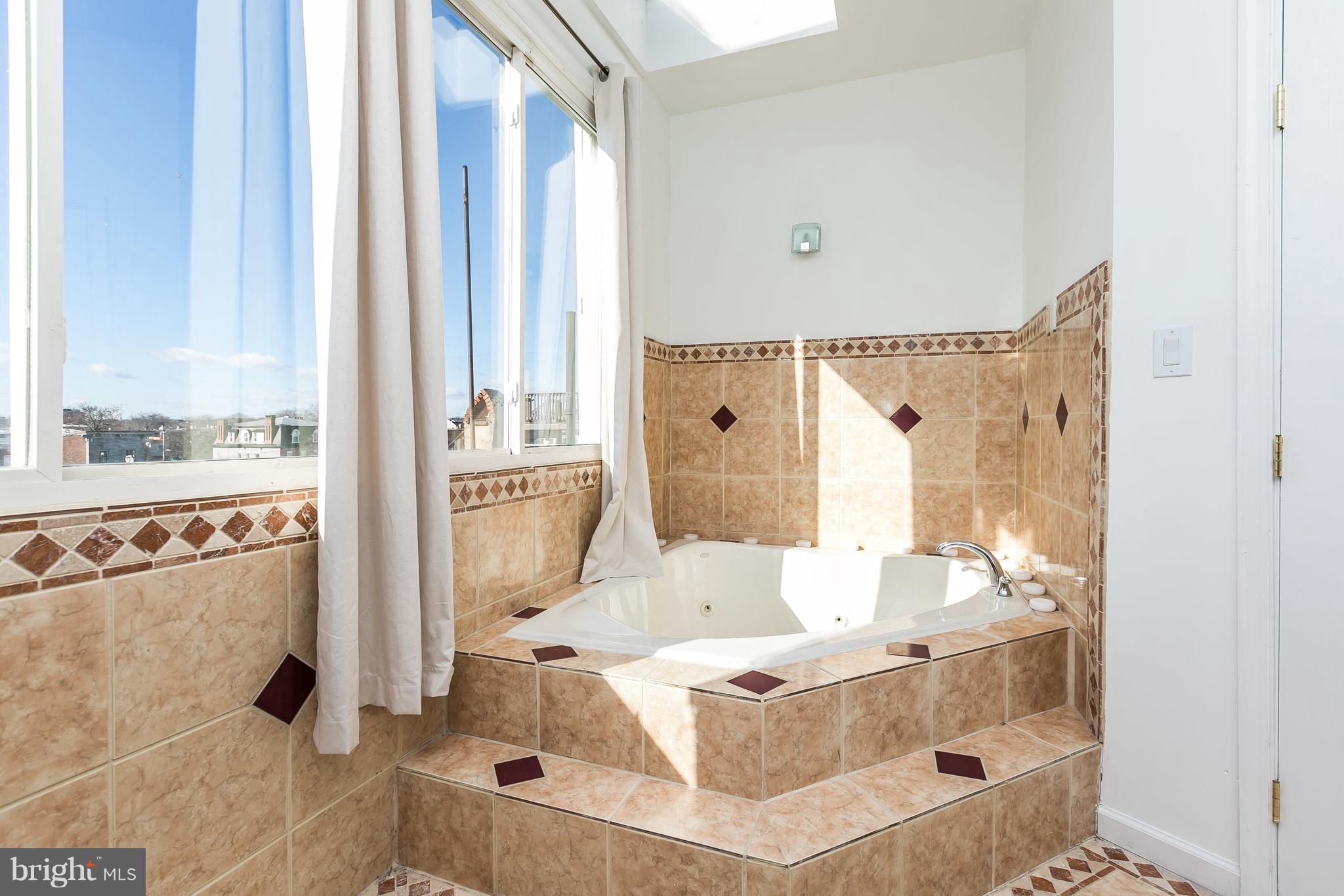 RESERVOIR HILL HISTORIC DISTRICT - Residential