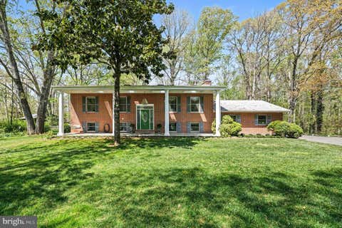 Photo of 86 Mockingbird Lane, STAFFORD, VA 22556 (MLS # VAST2051192)