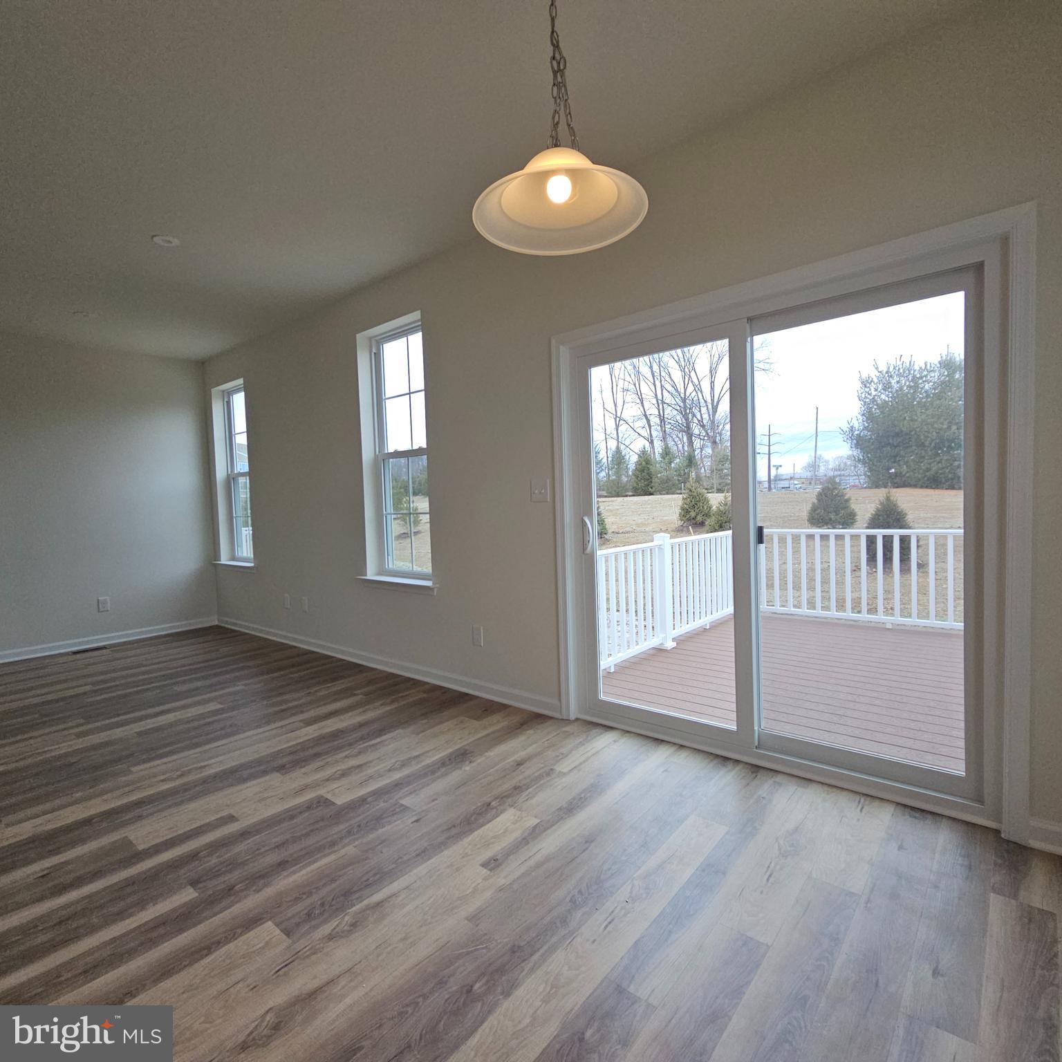 HIDDEN MEADOWS - Residential