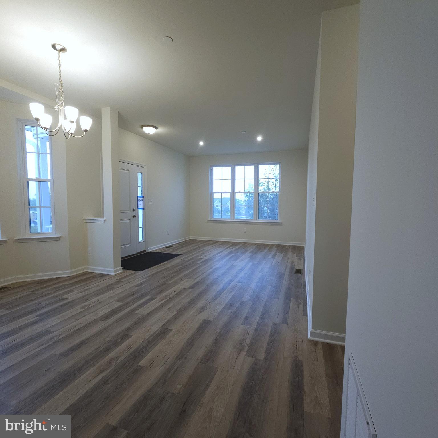 HIDDEN MEADOWS - Residential