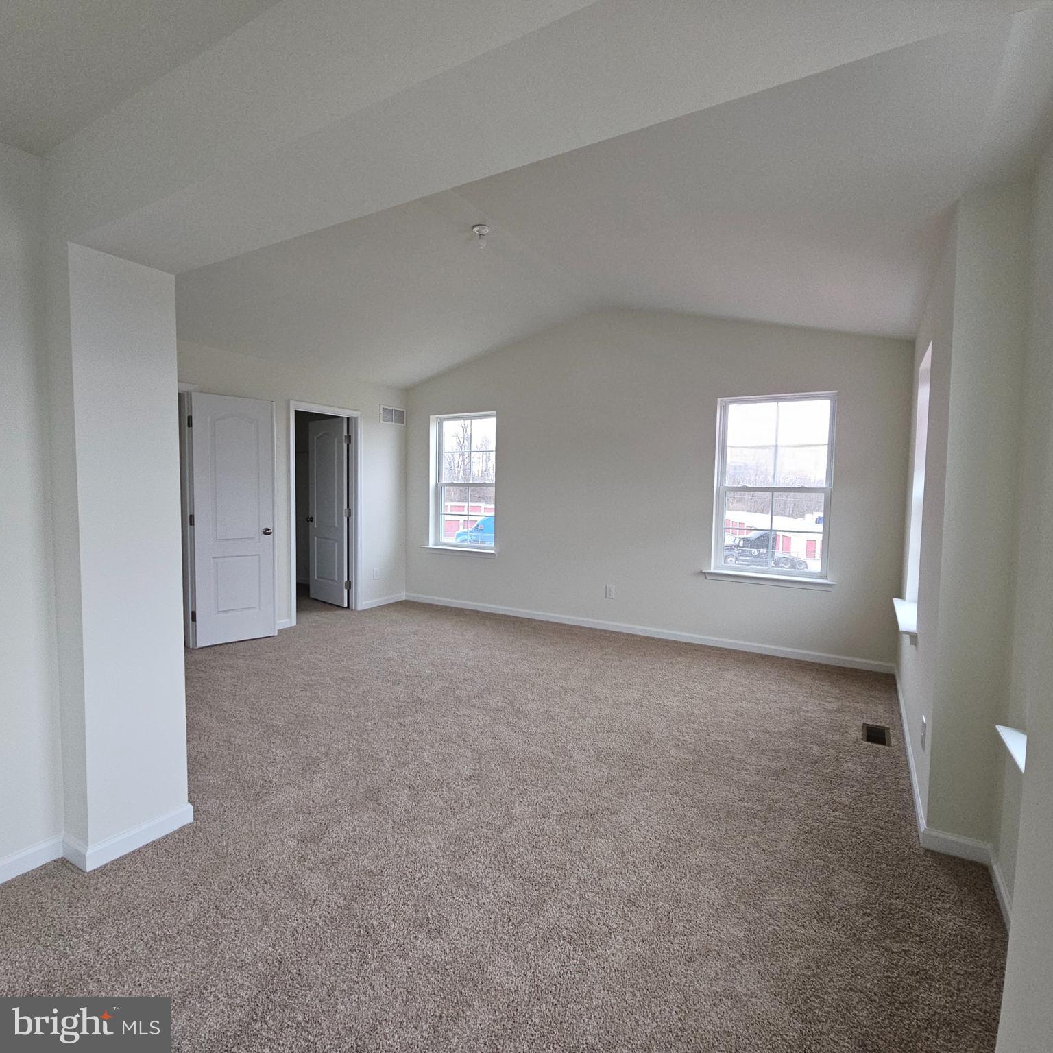 HIDDEN MEADOWS - Residential