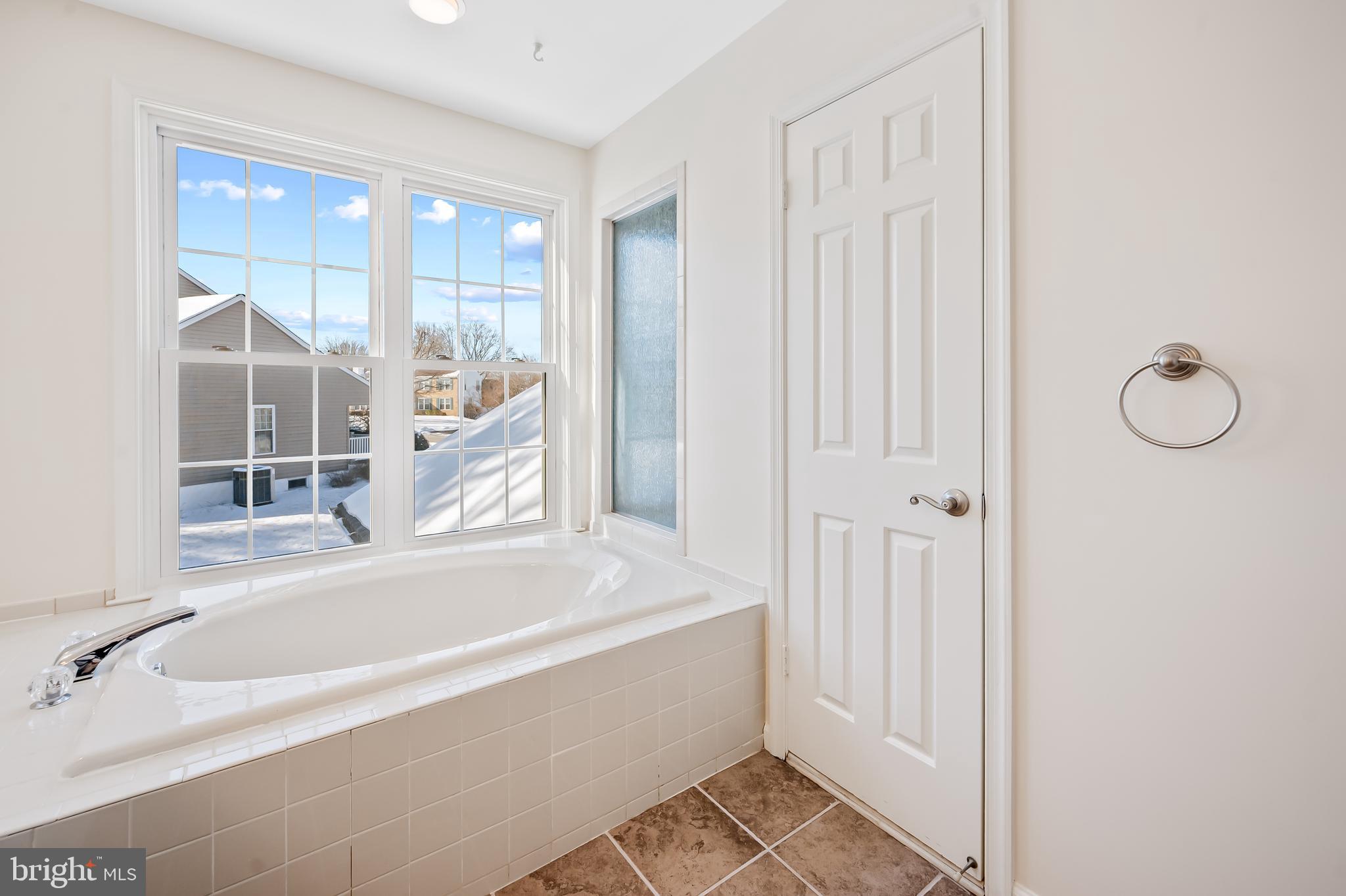 DULANEY GATE - Residential