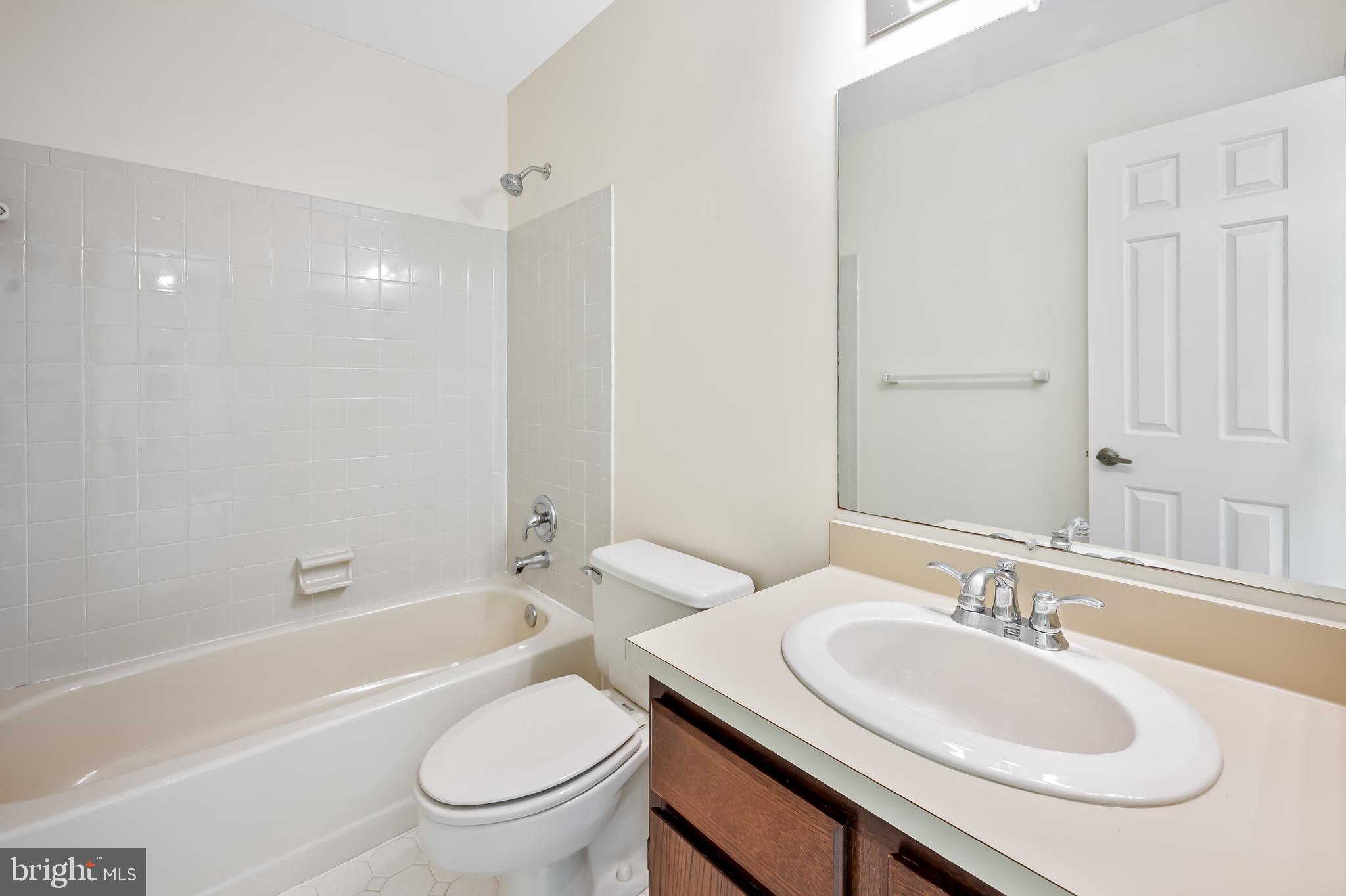 DULANEY GATE - Residential