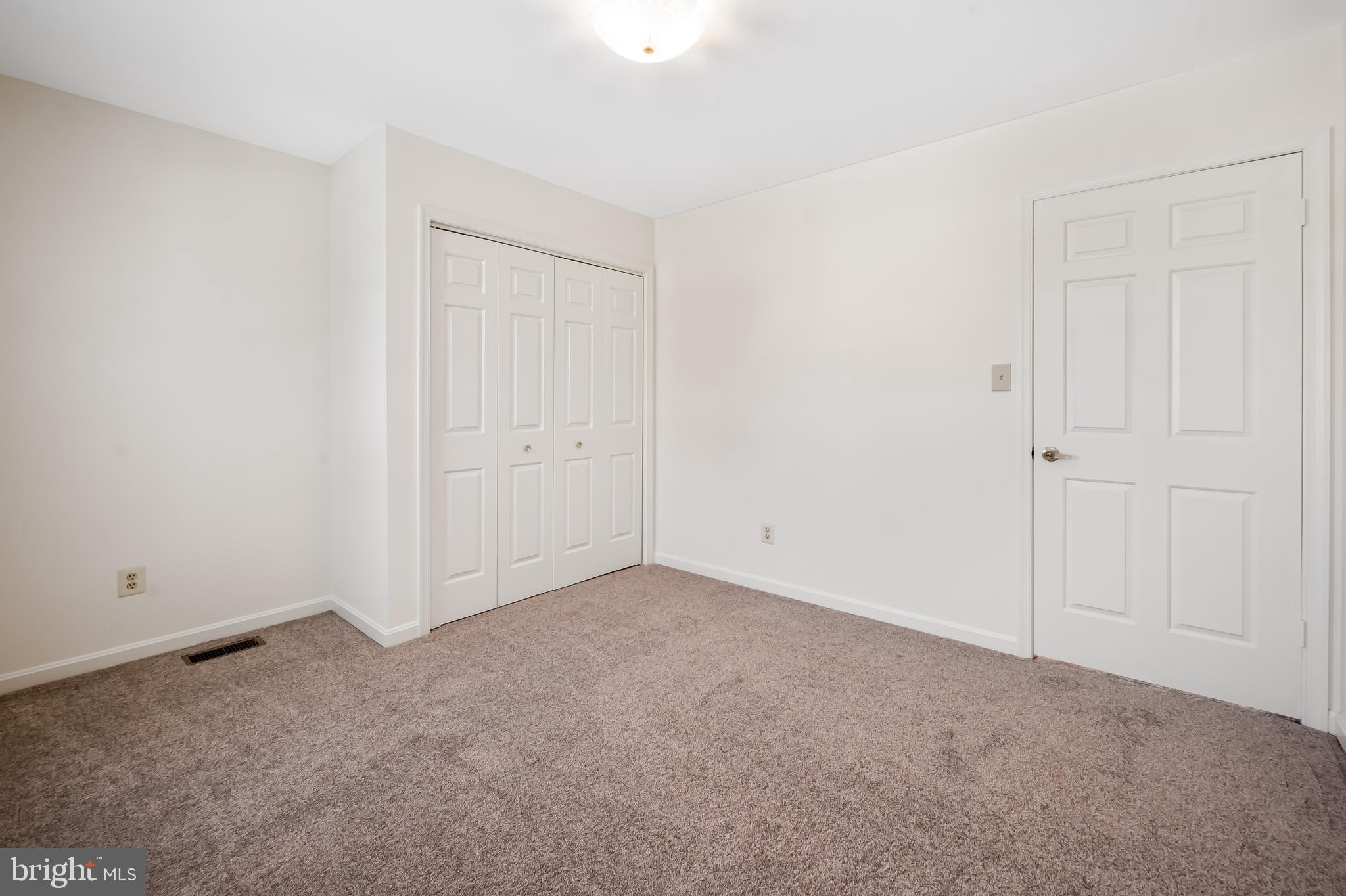 DULANEY GATE - Residential