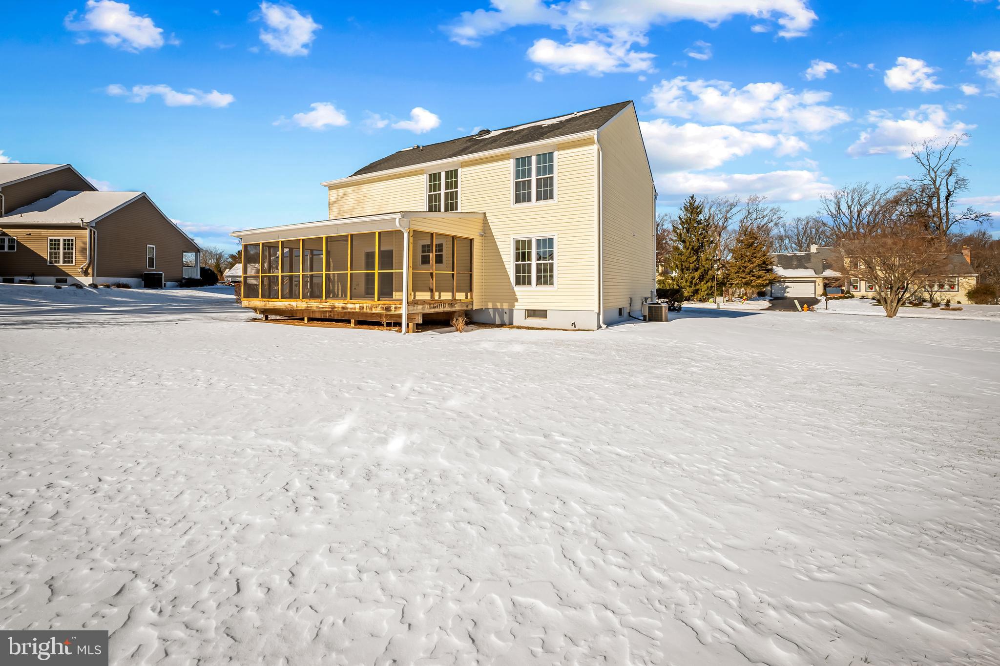 DULANEY GATE - Residential