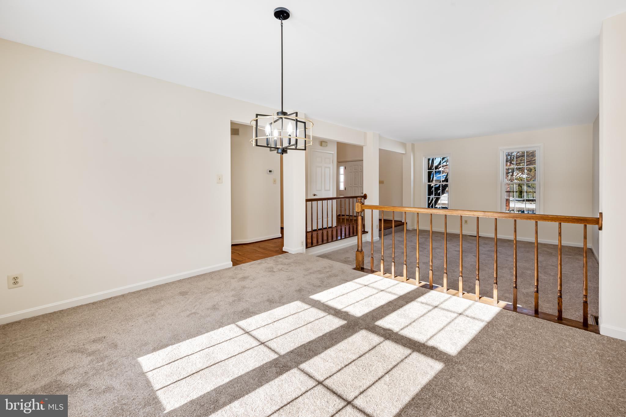 DULANEY GATE - Residential