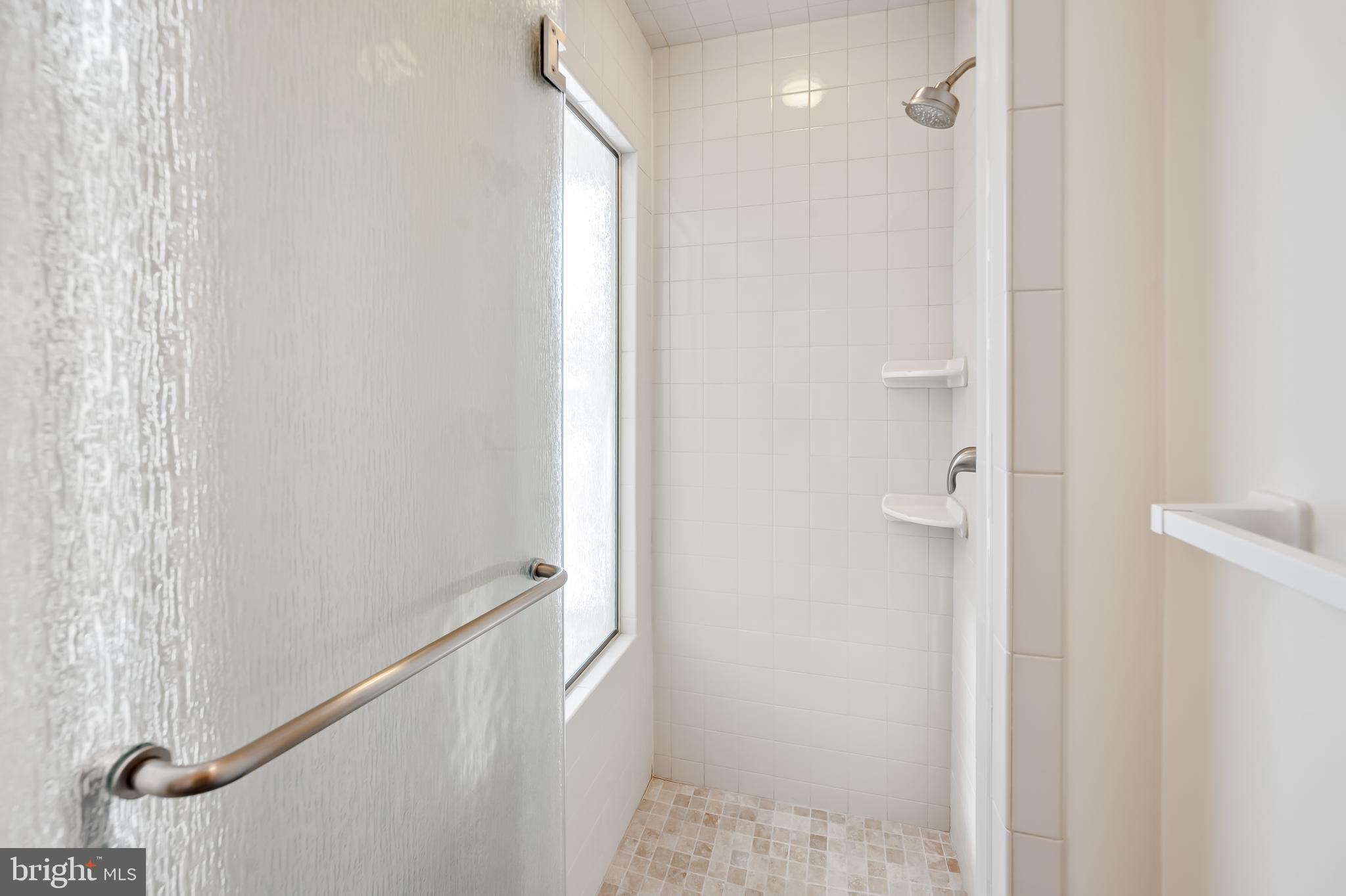 DULANEY GATE - Residential