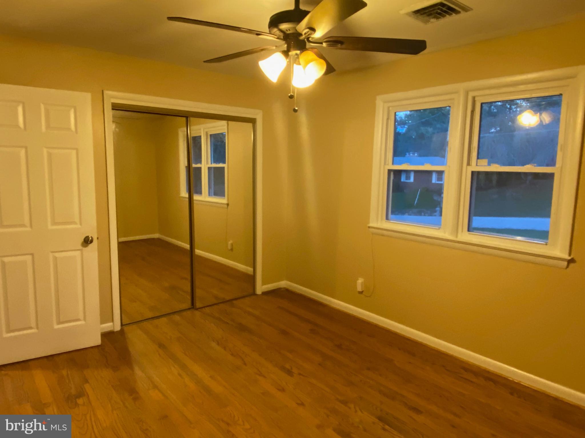 RIVER BEND - Residential Lease