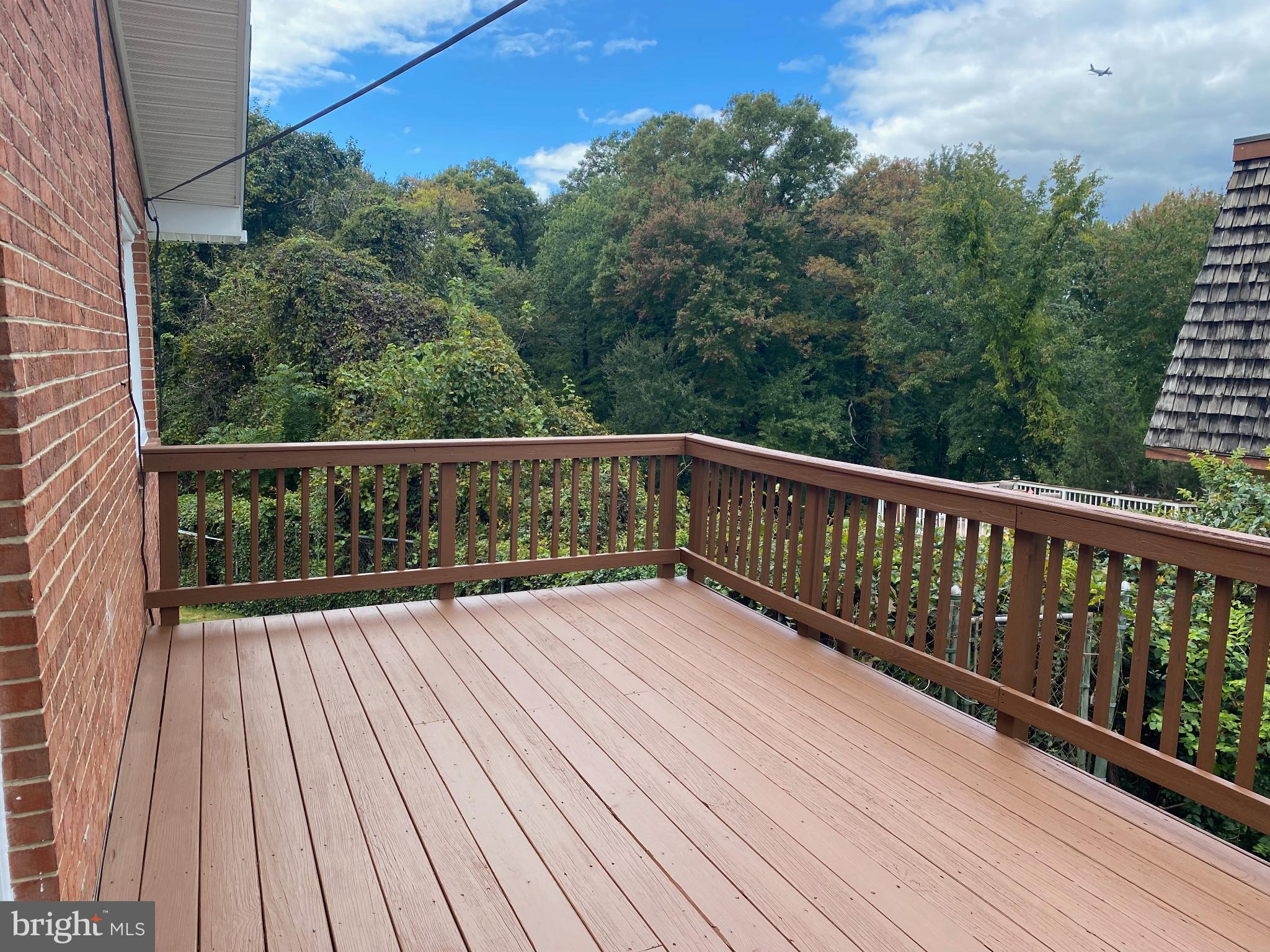 RIVER BEND - Residential Lease