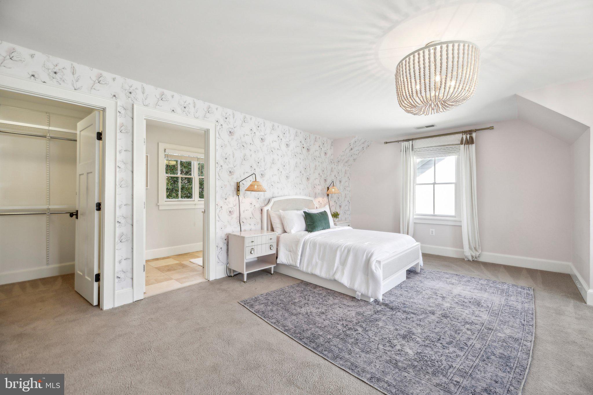 BERKSHIRE OAKWOOD - Residential