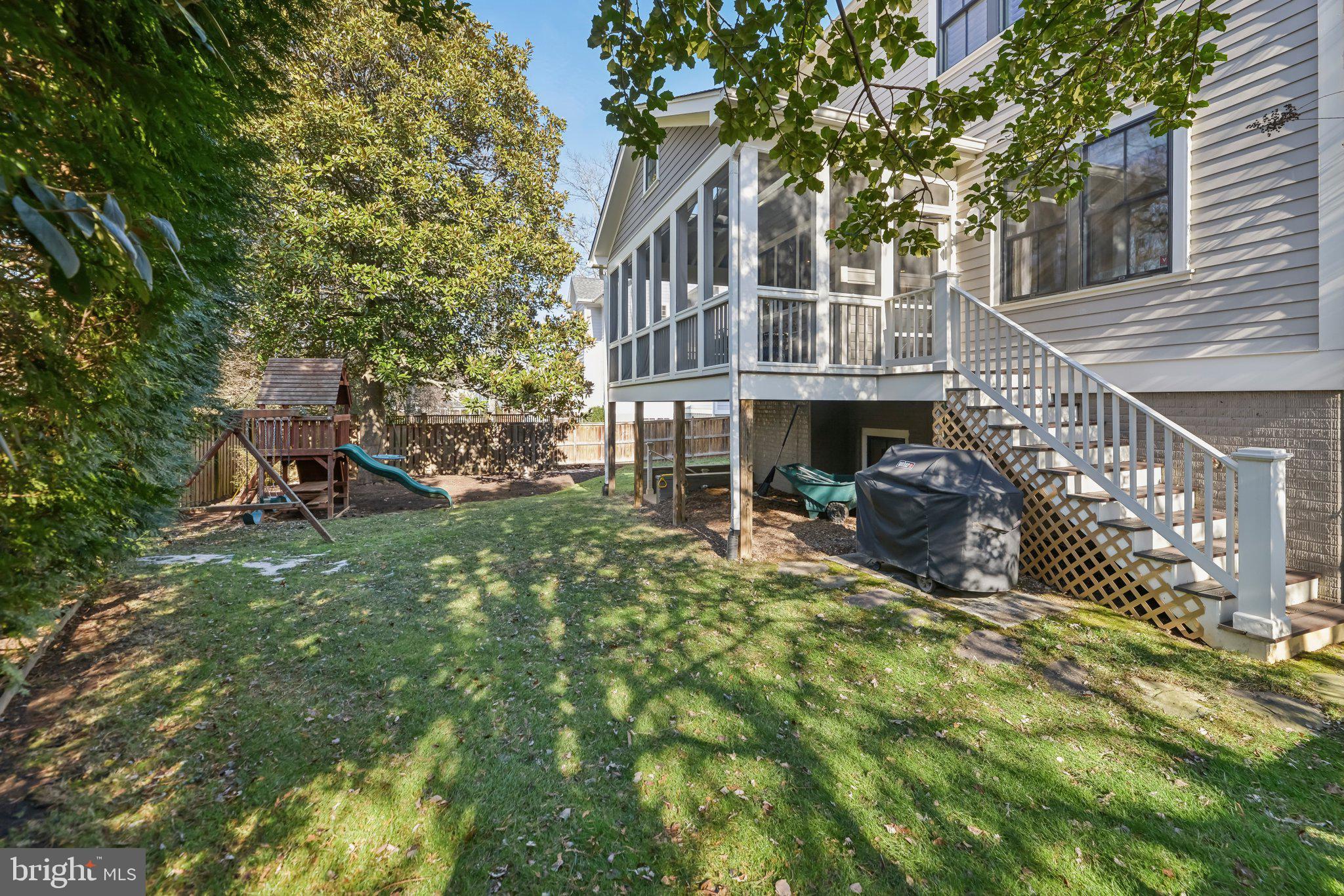 BERKSHIRE OAKWOOD - Residential