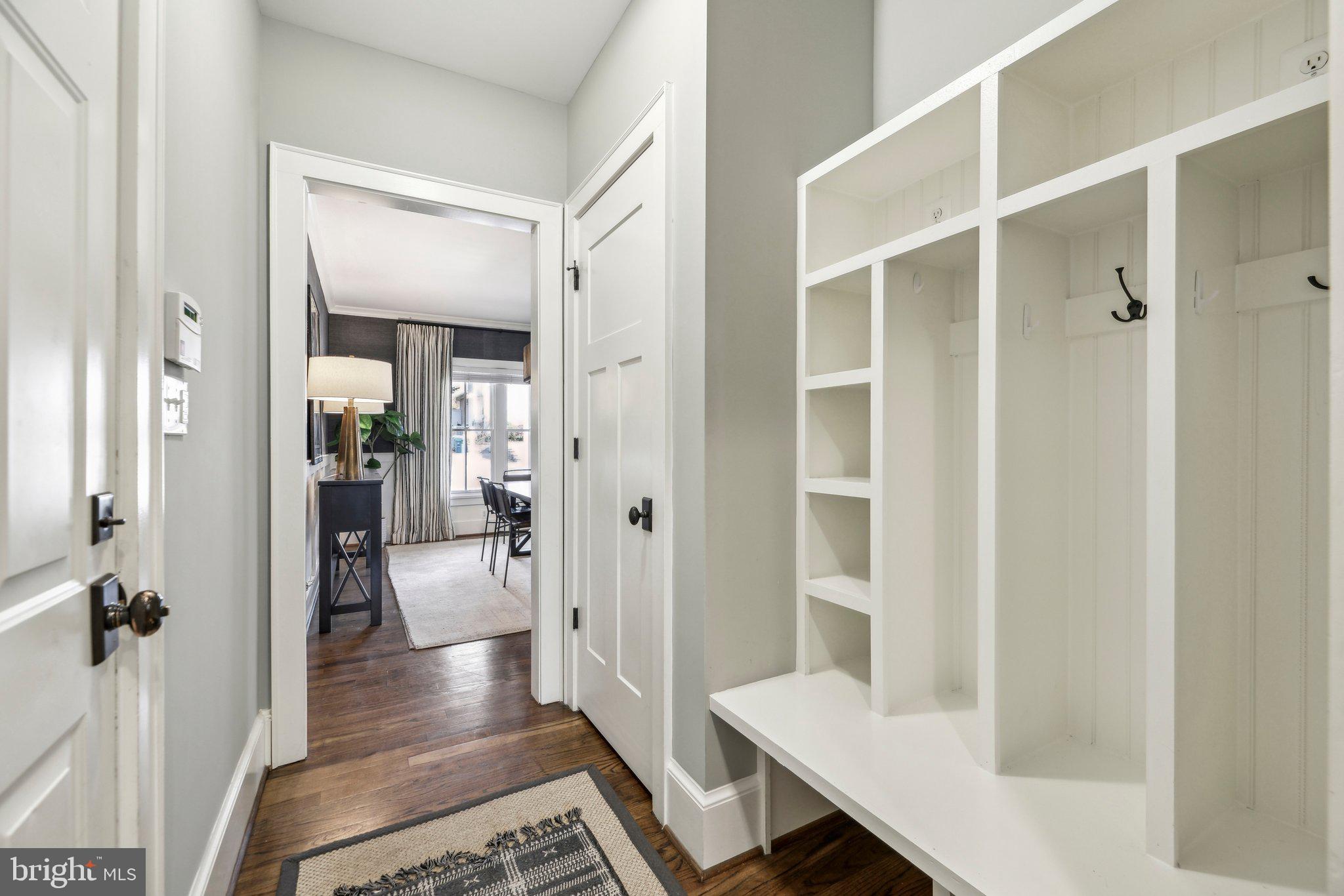 BERKSHIRE OAKWOOD - Residential