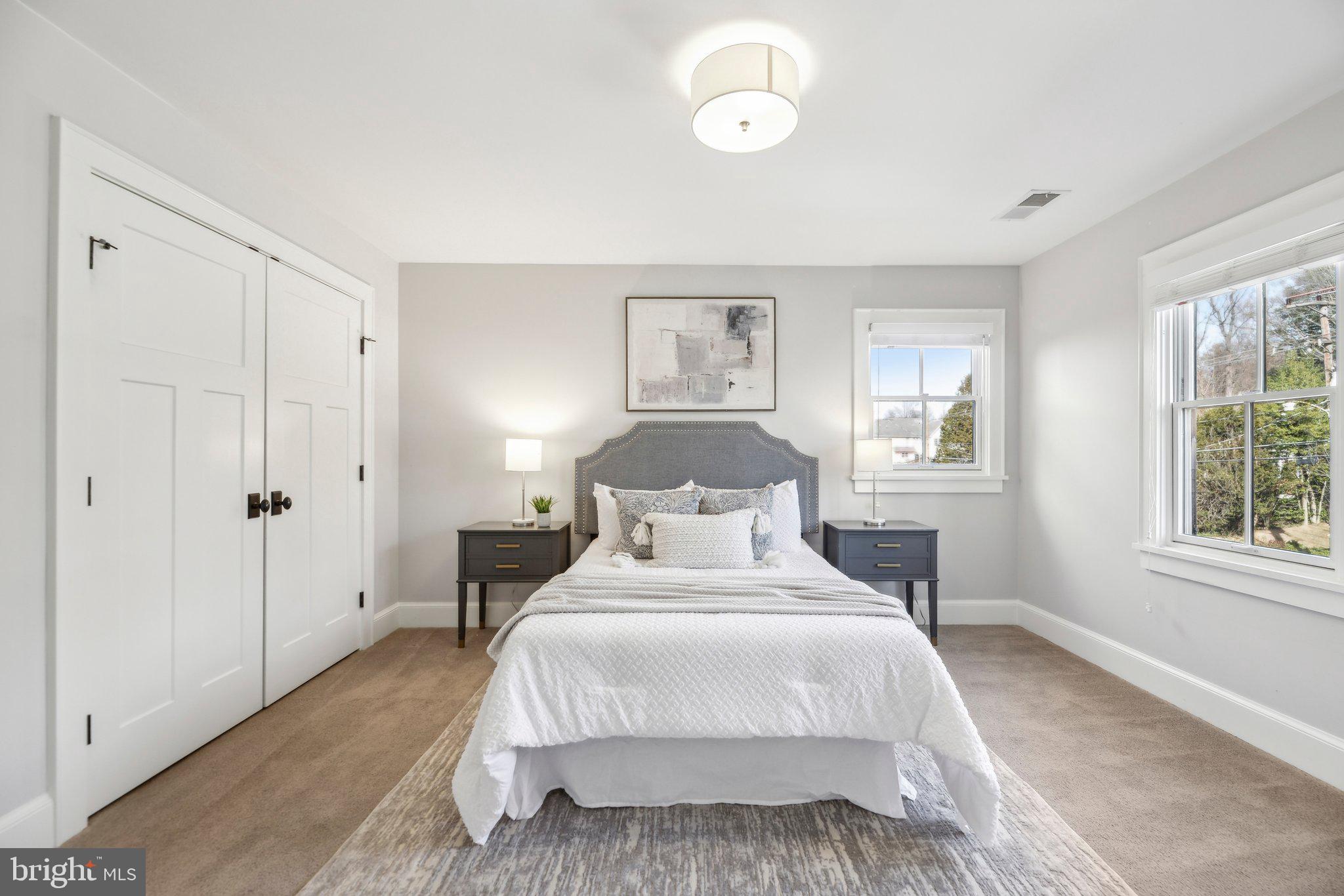 BERKSHIRE OAKWOOD - Residential