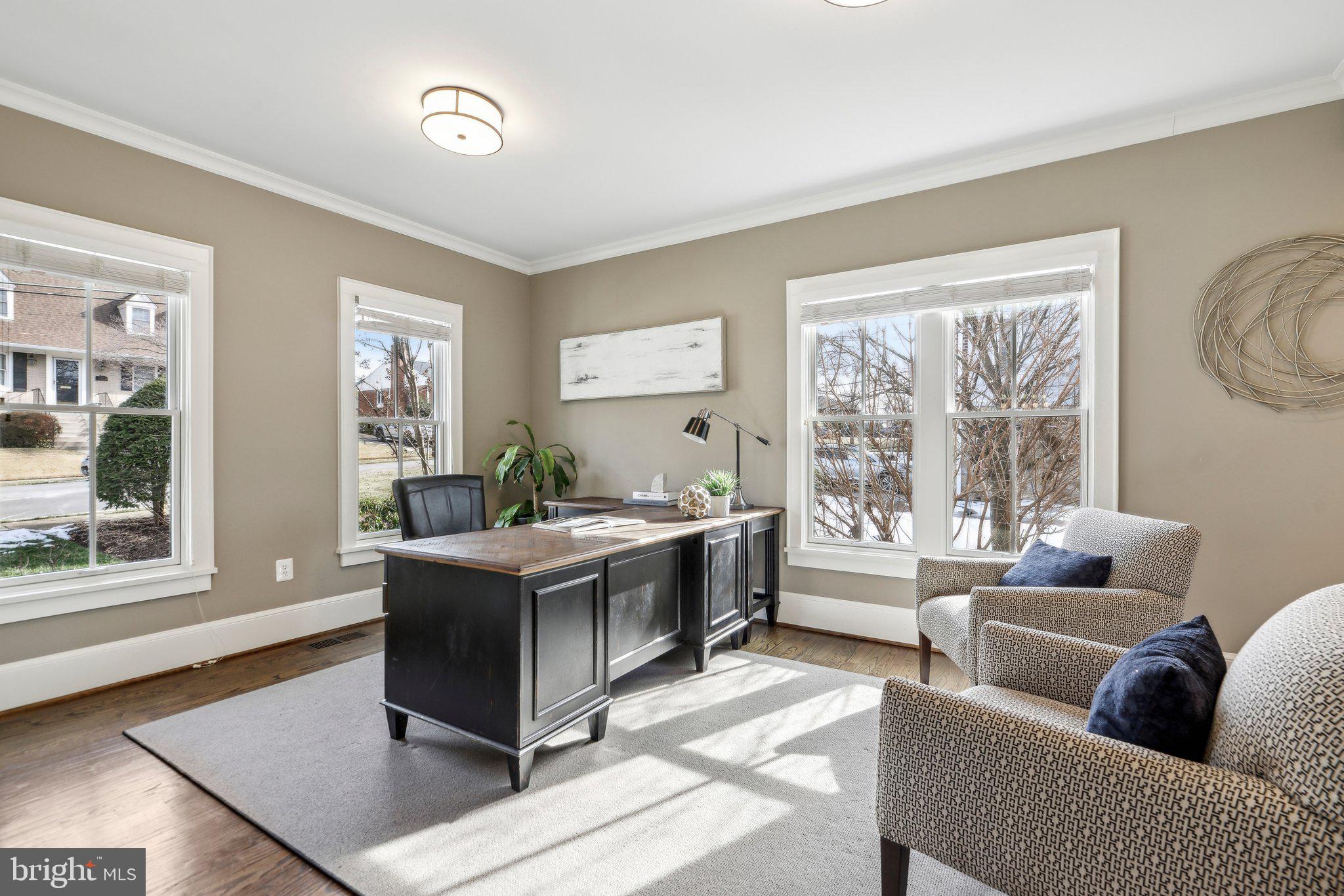 BERKSHIRE OAKWOOD - Residential