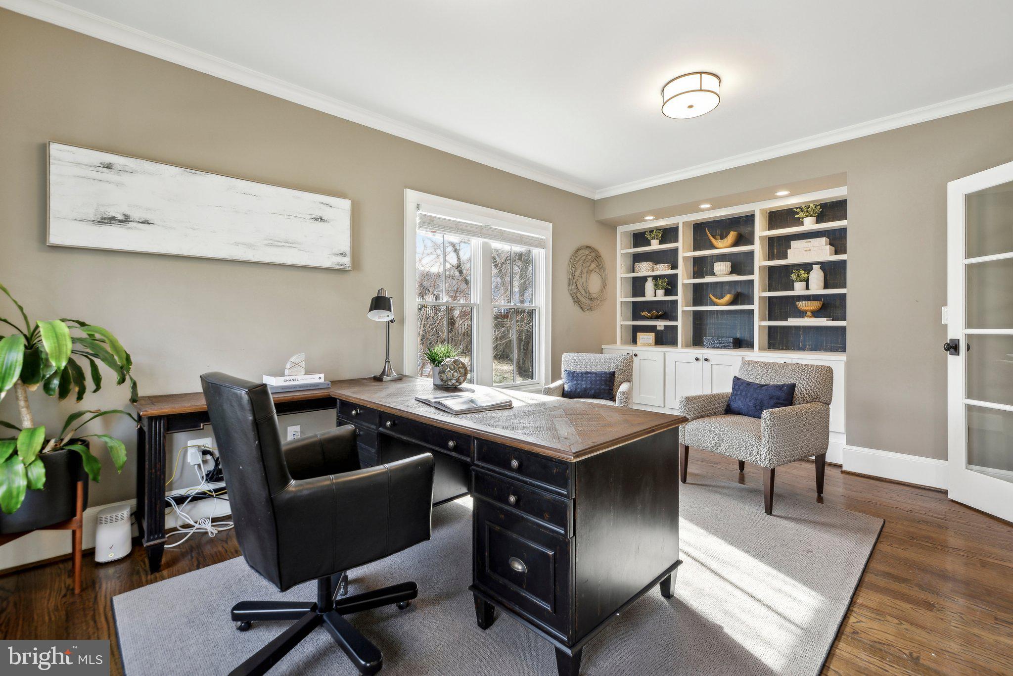 BERKSHIRE OAKWOOD - Residential