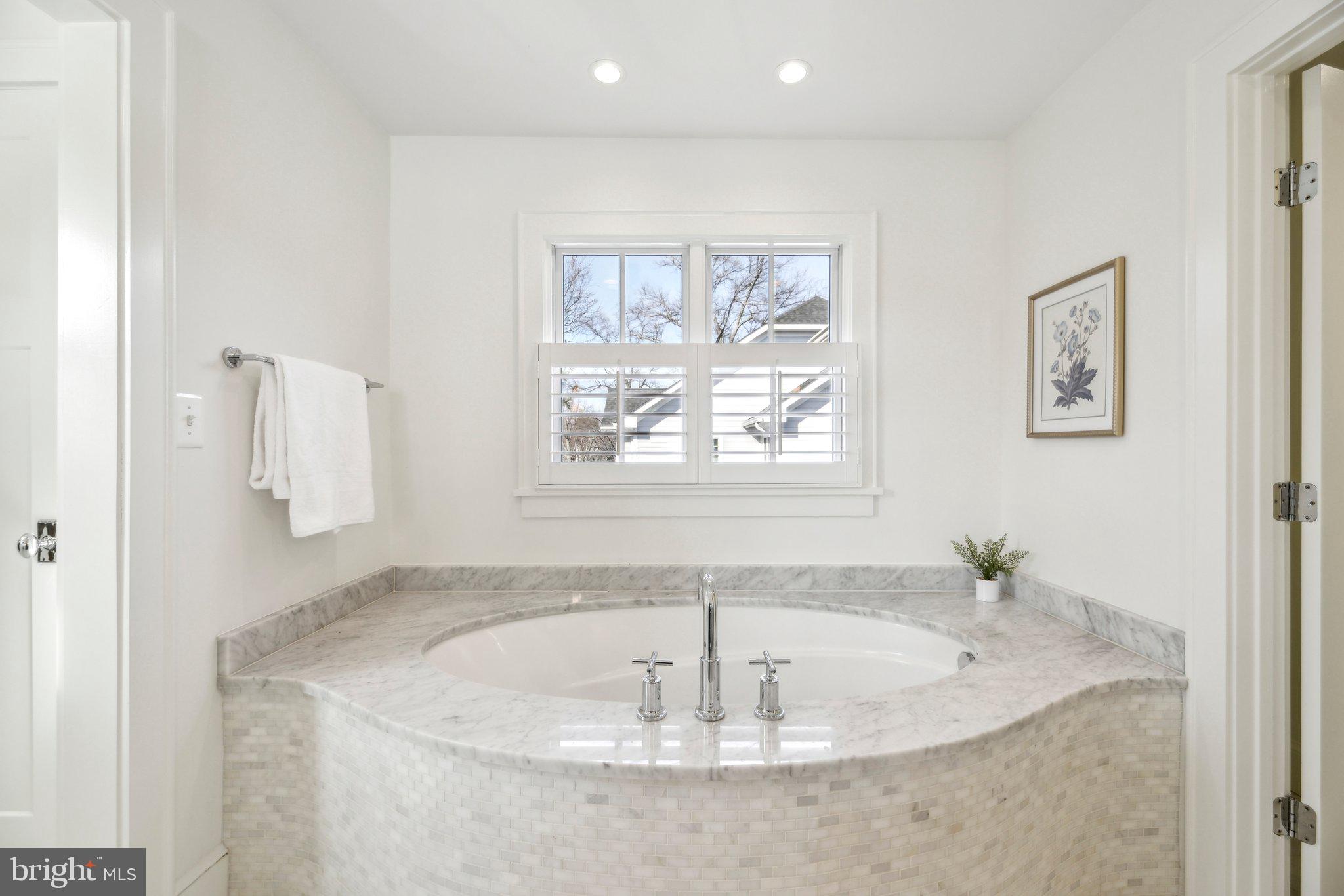 BERKSHIRE OAKWOOD - Residential