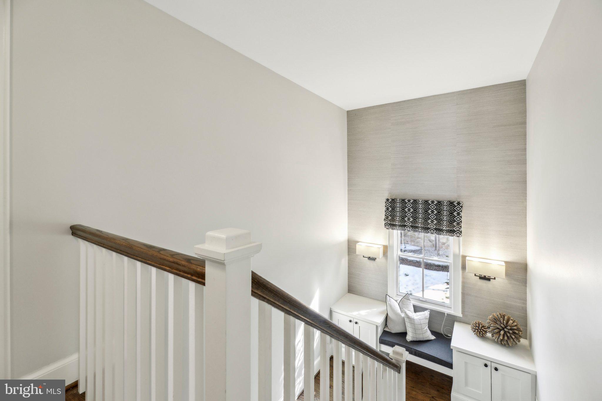 BERKSHIRE OAKWOOD - Residential