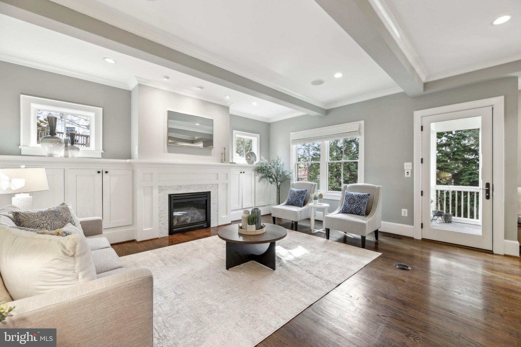 BERKSHIRE OAKWOOD - Residential