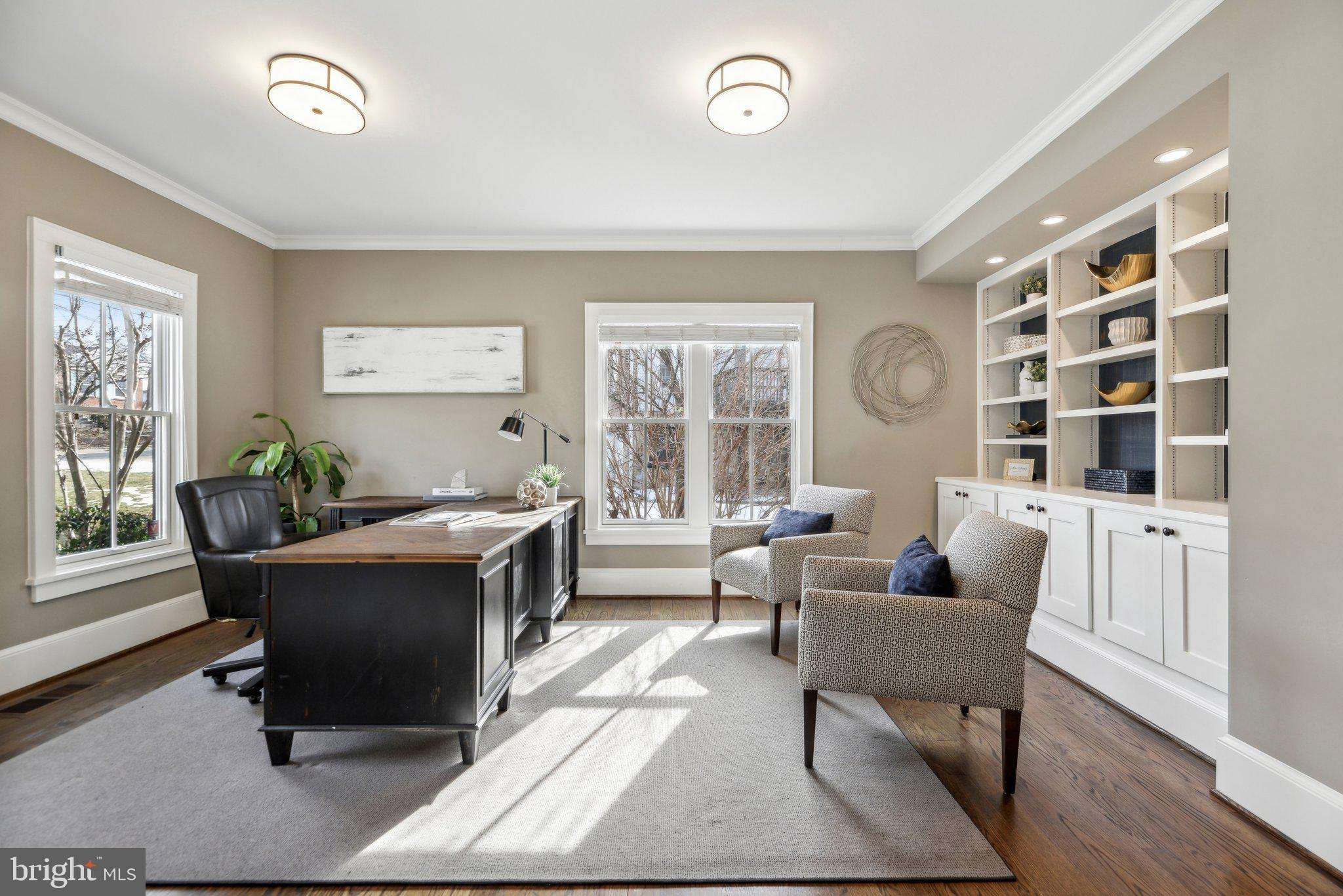 BERKSHIRE OAKWOOD - Residential