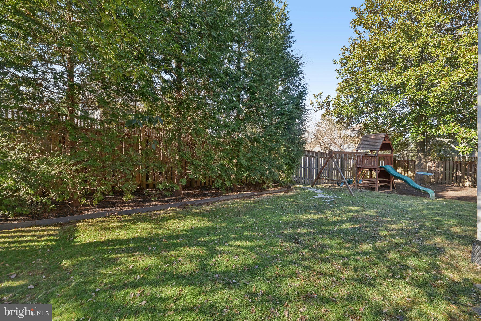 BERKSHIRE OAKWOOD - Residential