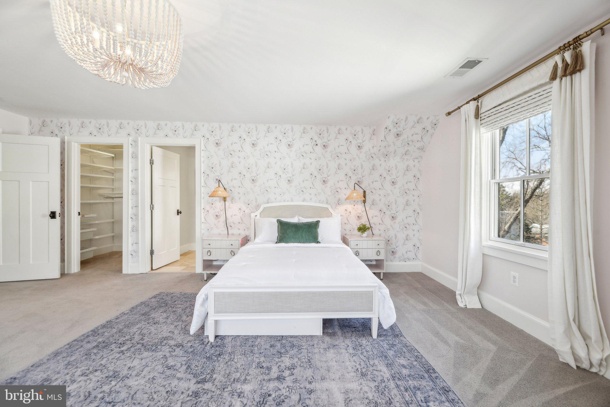 BERKSHIRE OAKWOOD - Residential