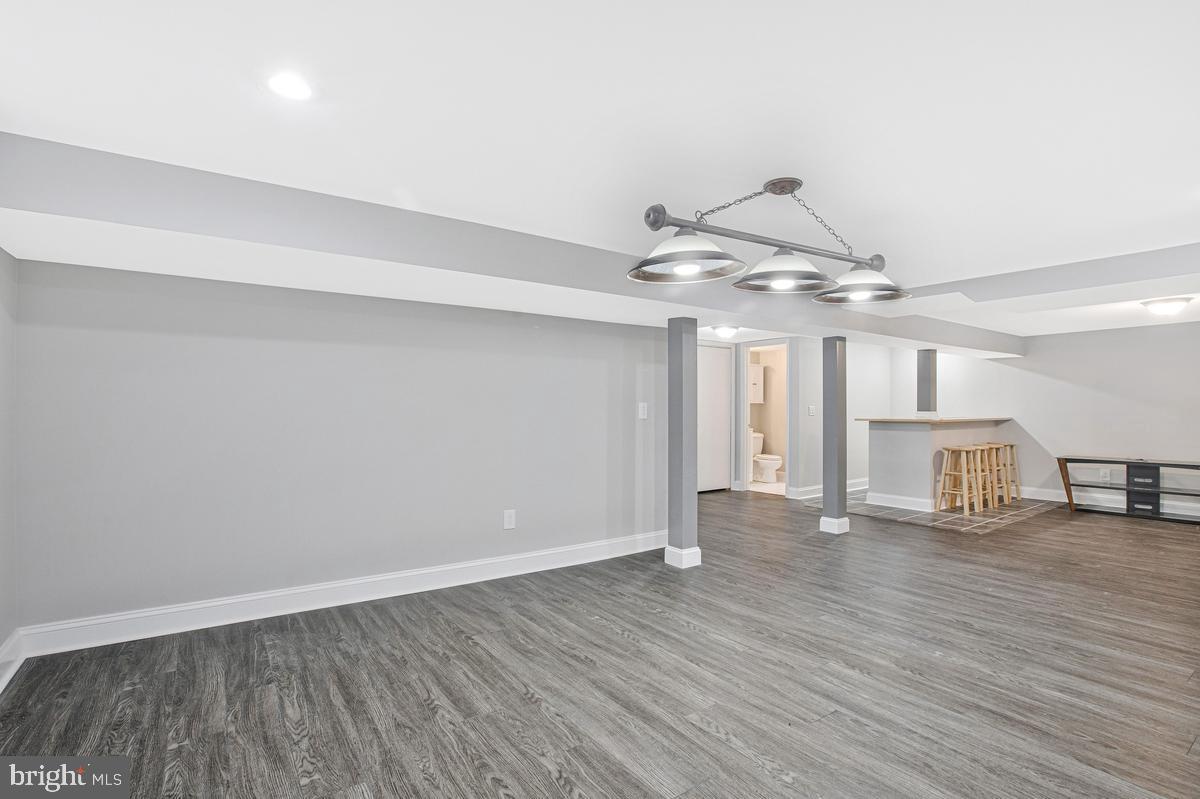 BARBARA HEIGHTS - Residential