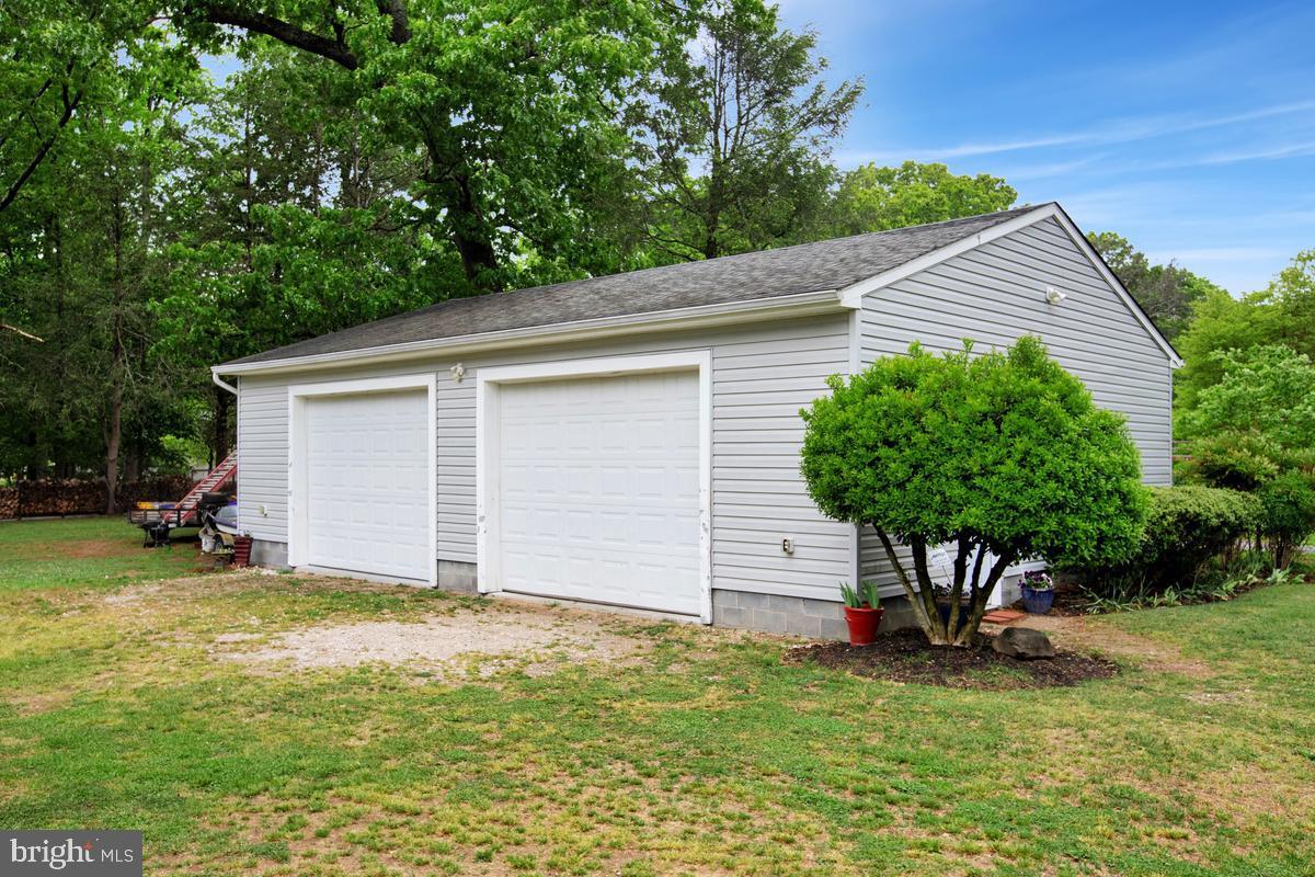 BARBARA HEIGHTS - Residential