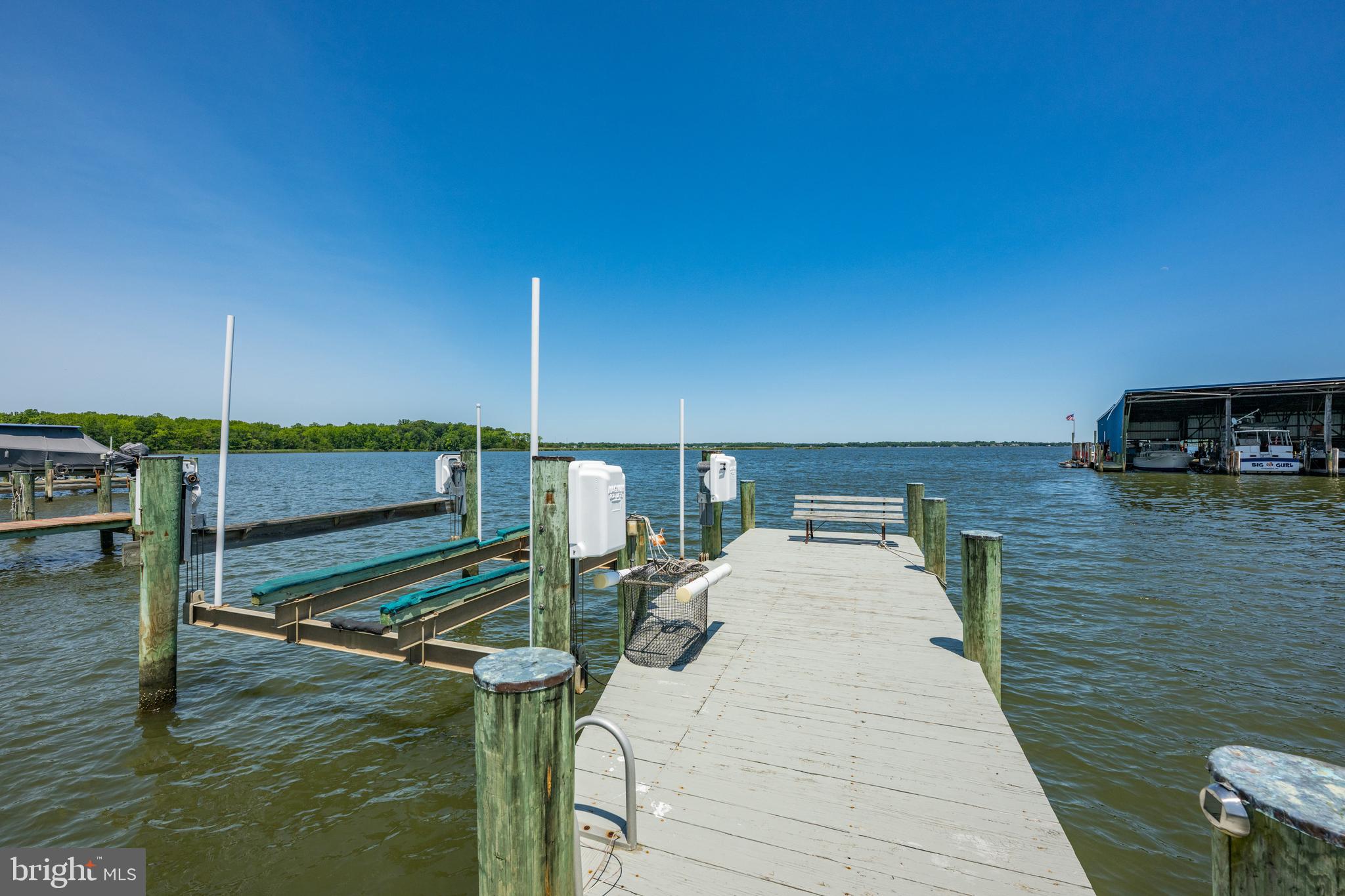 SELBY ON THE BAY - Residential