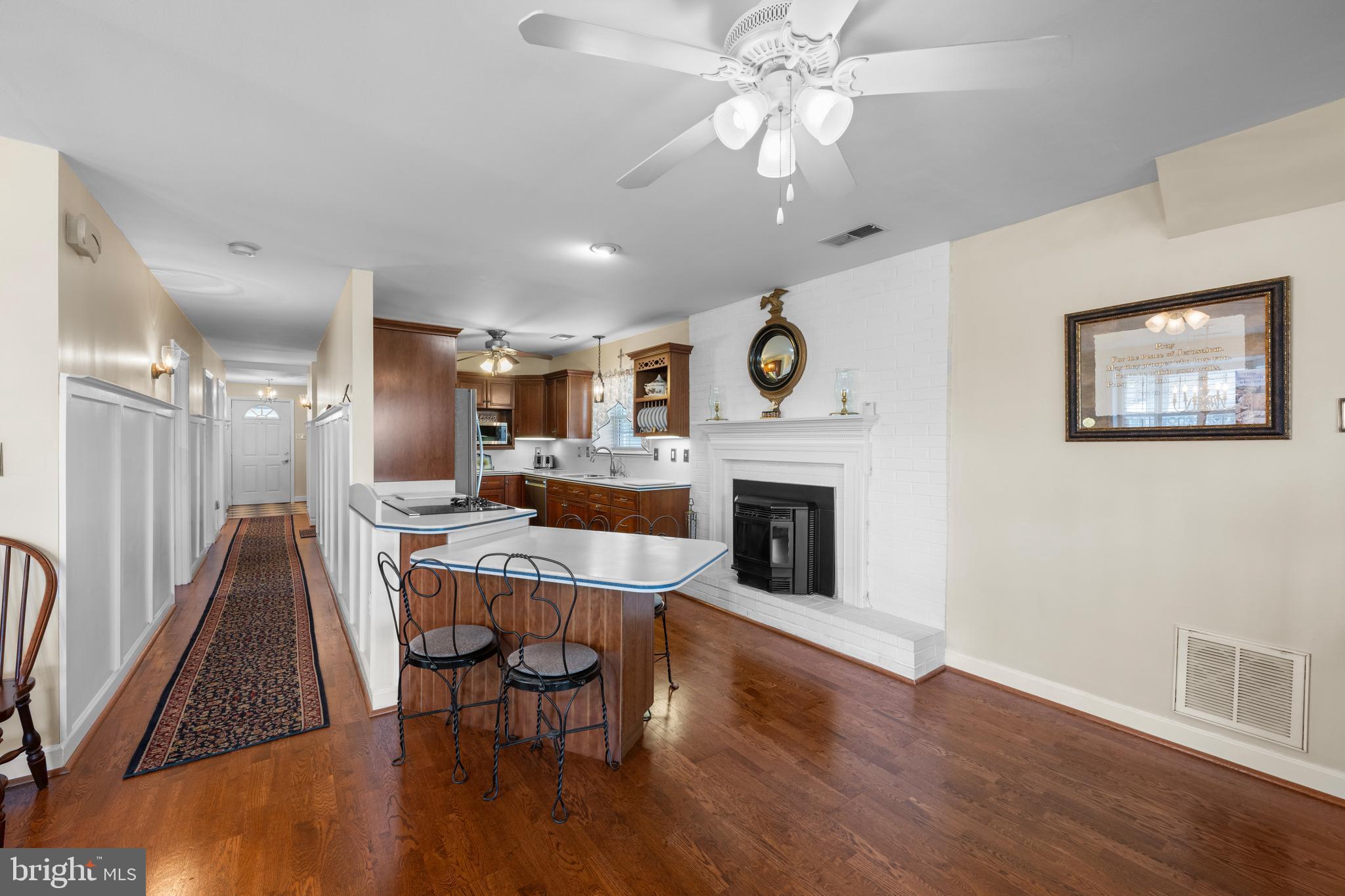 SELBY ON THE BAY - Residential