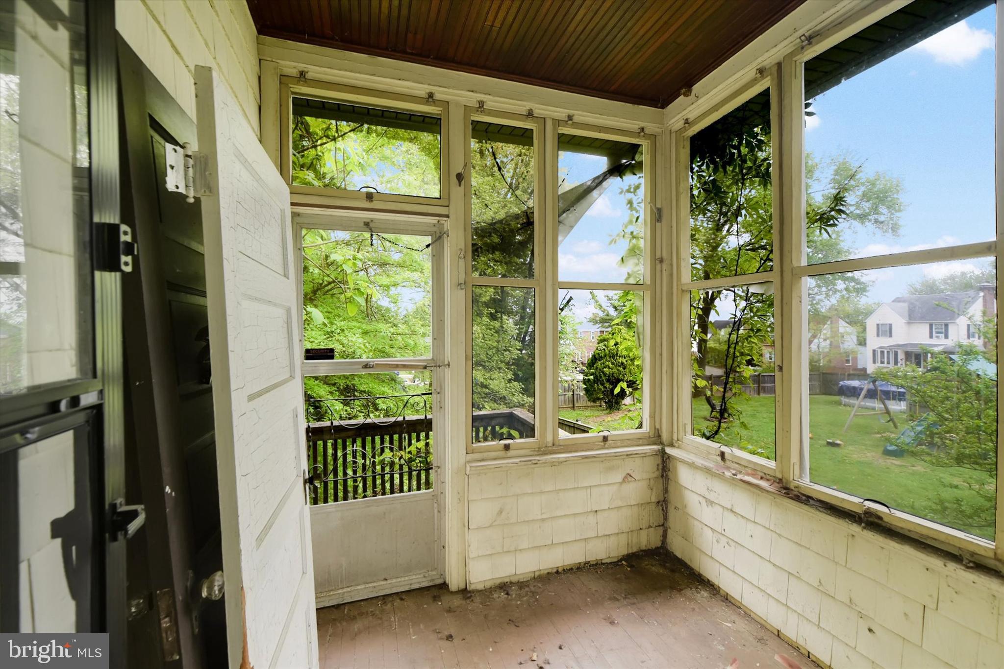 LINWOOD - Residential