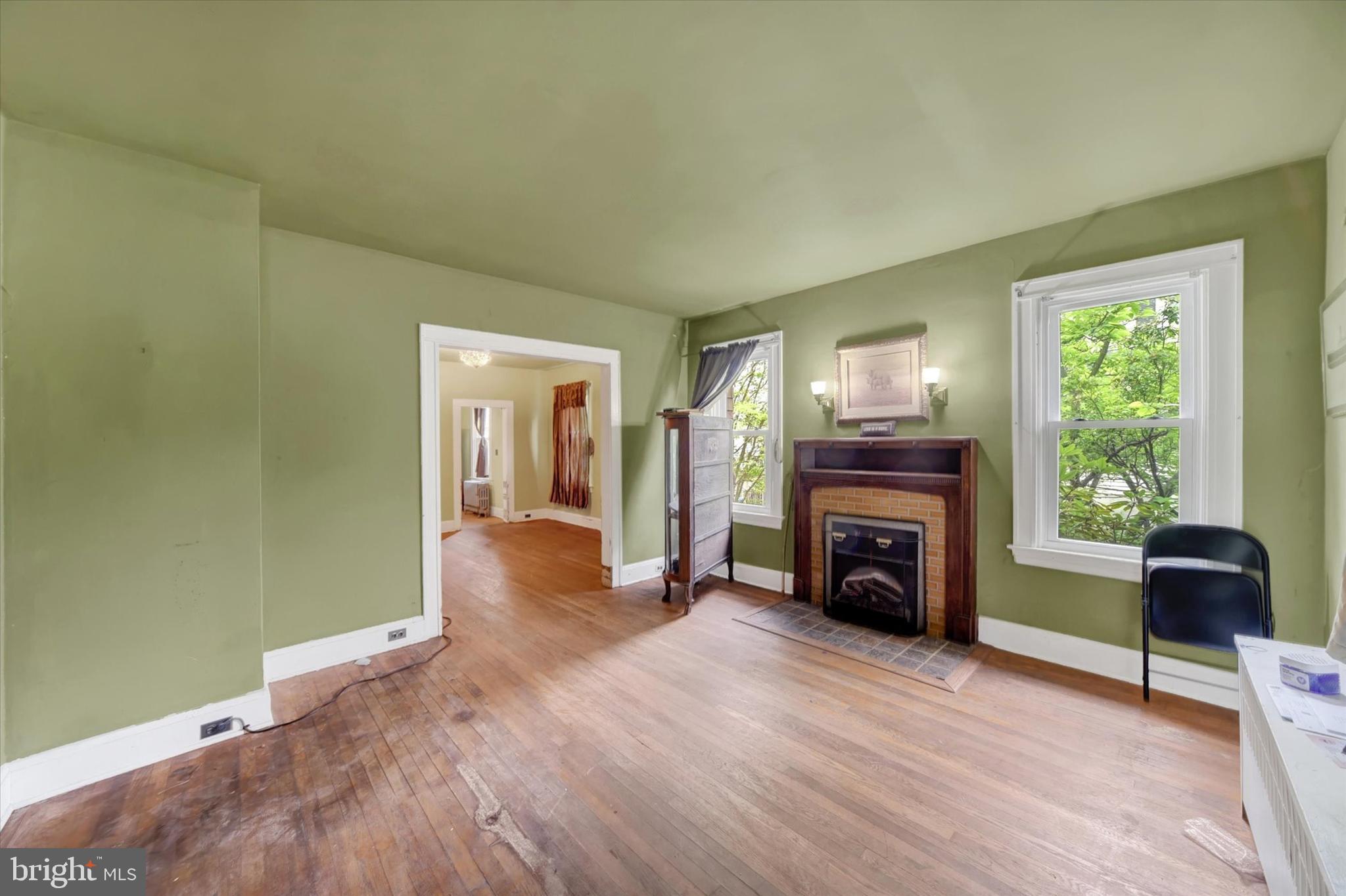 LINWOOD - Residential