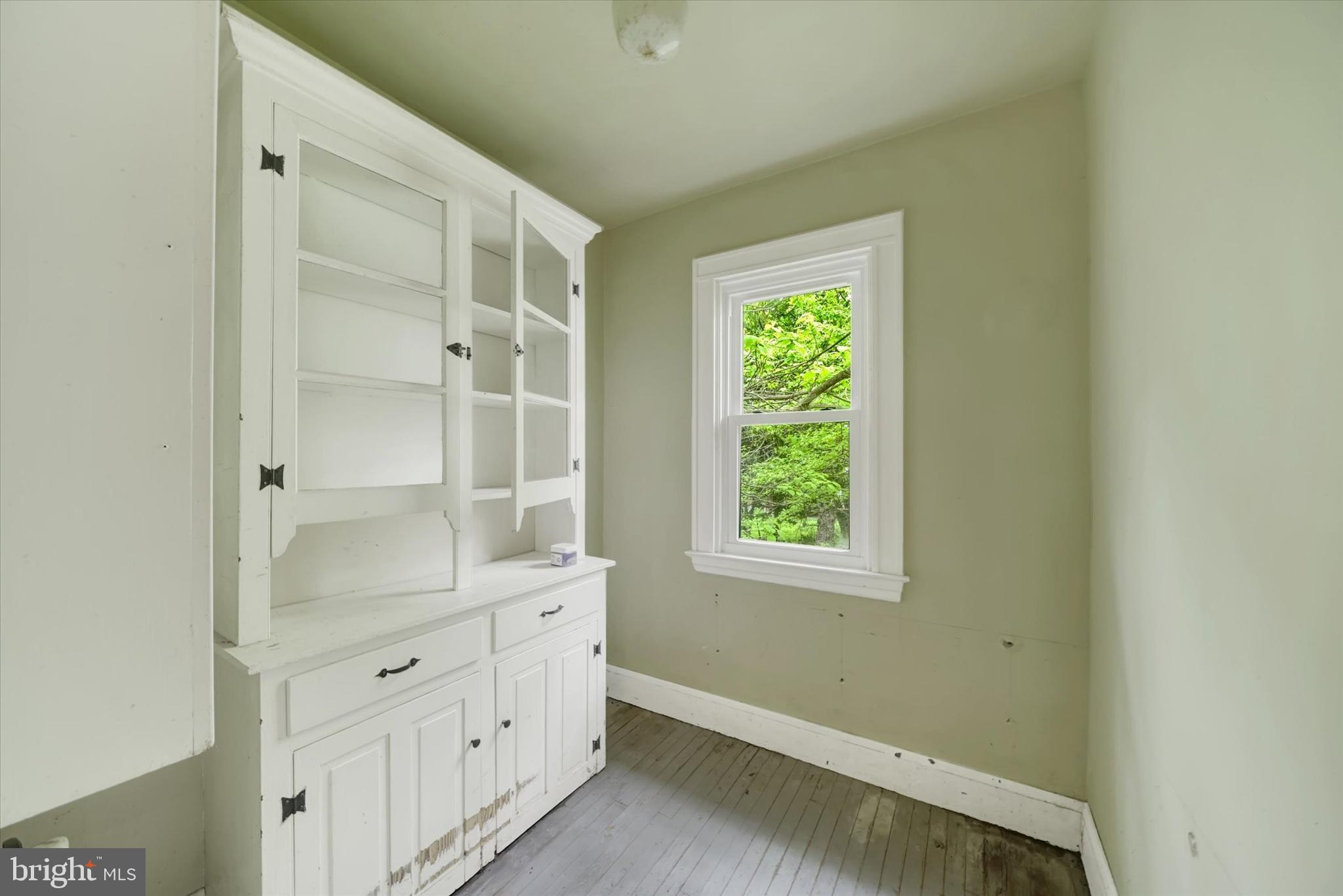 LINWOOD - Residential