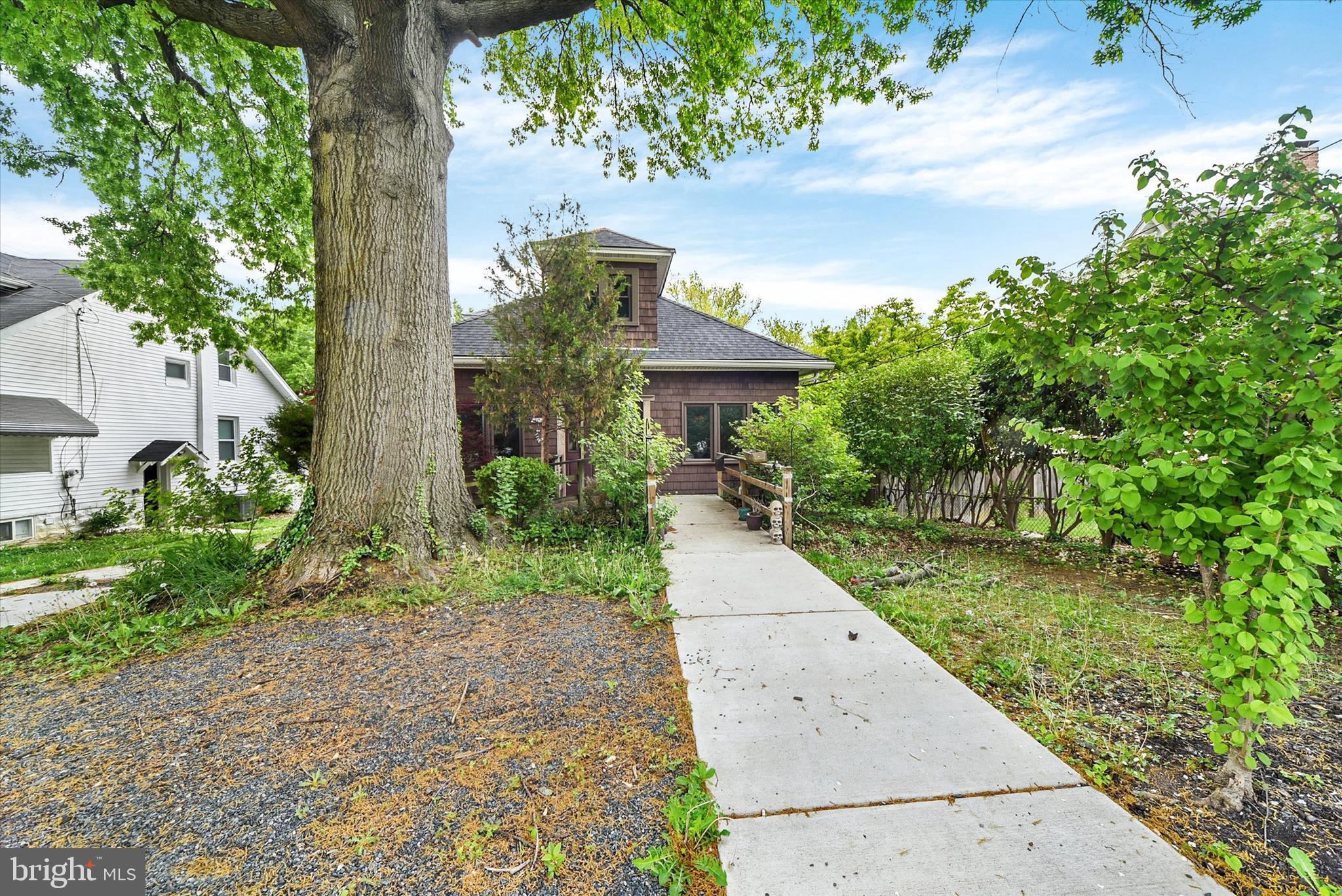 LINWOOD - Residential